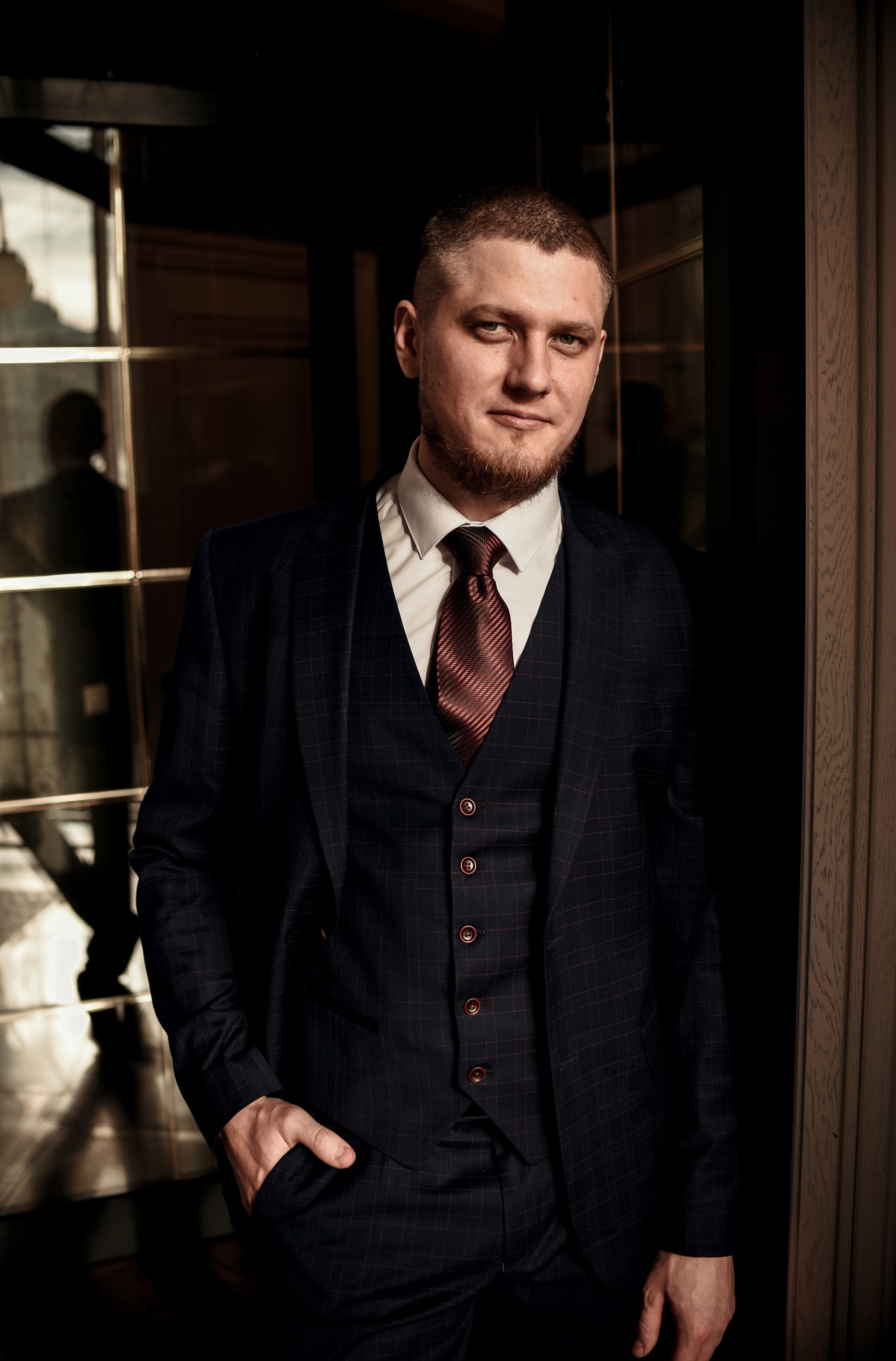 Артем и Кристина (небольшая свадебная серия). Свадебный, семейный, детский, контент фотограф в Омске Максим Ильин