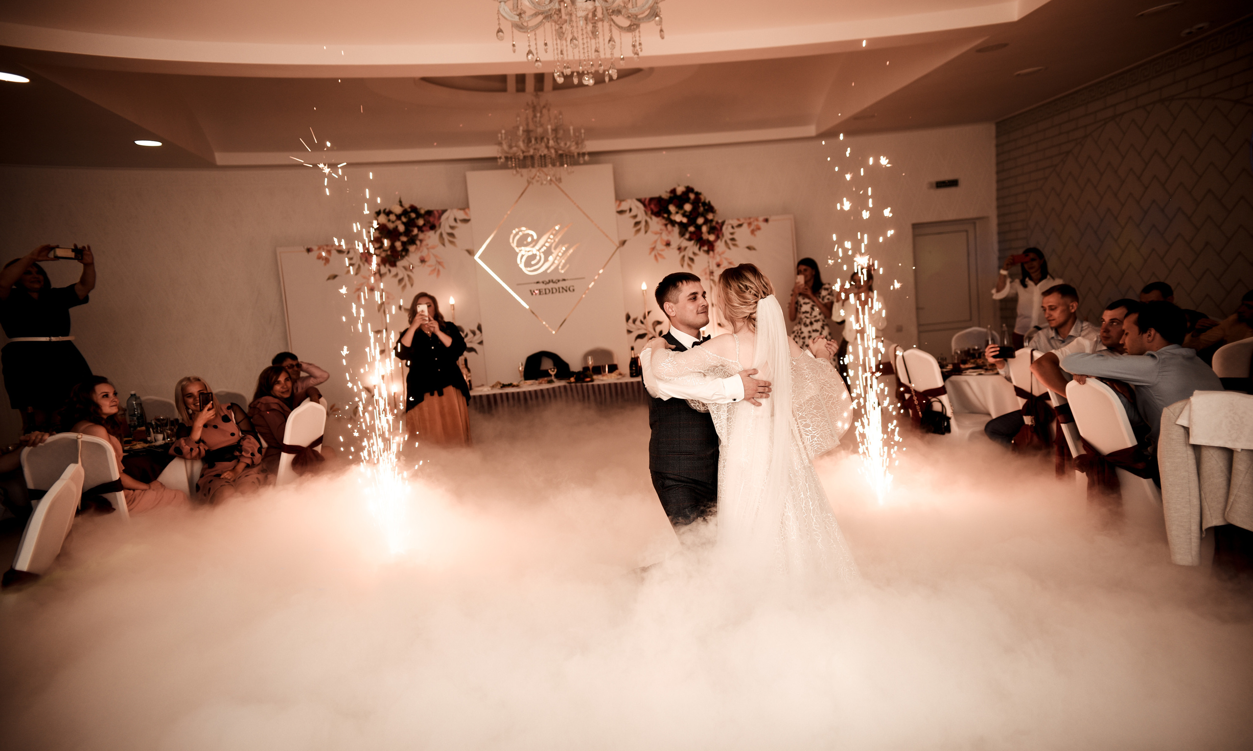 Нежная и романтичная пара Максим и Мария. Свадебный, семейный, детский, контент фотограф в Омске Максим Ильин