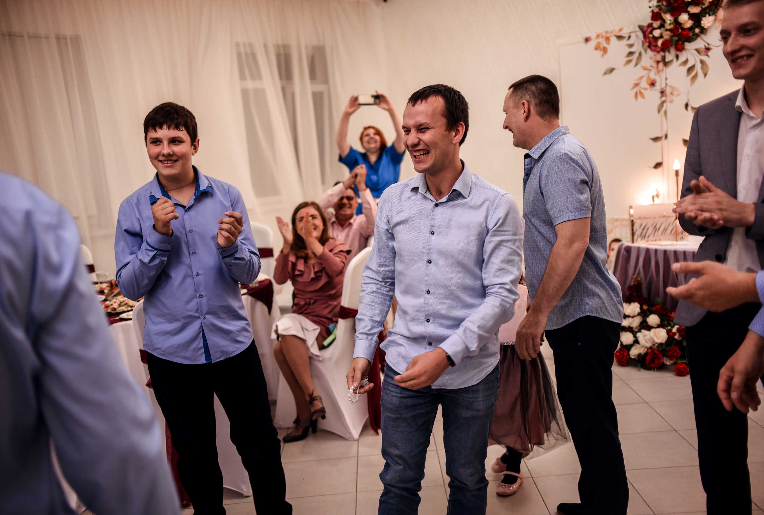 Нежная и романтичная пара Максим и Мария. Свадебный, семейный, детский, контент фотограф в Омске Максим Ильин