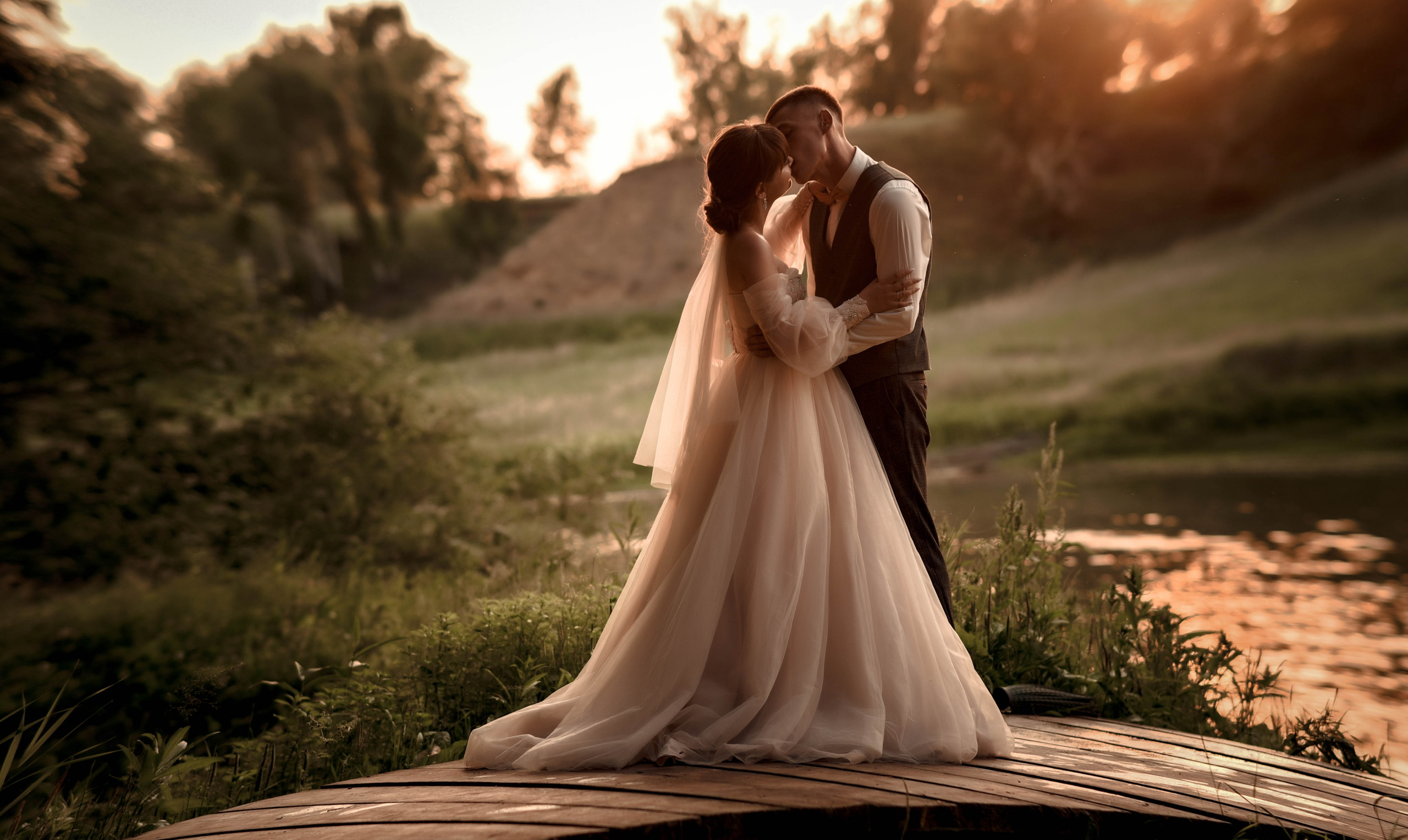 Летняя свадьба в + 35С Юра+Ксюша. Свадебный, семейный, детский, контент фотограф в Омске Максим Ильин