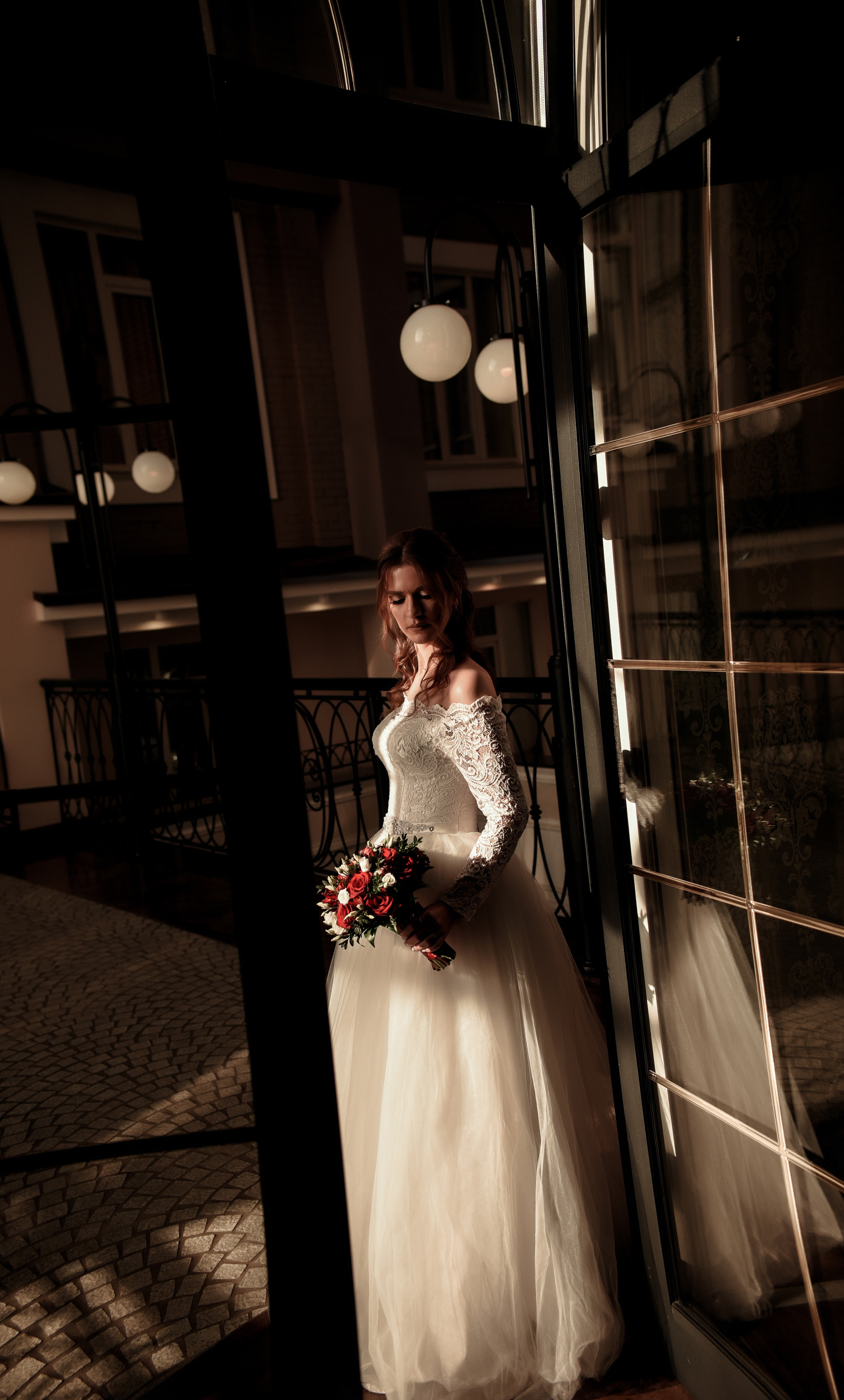 Артем и Кристина (небольшая свадебная серия). Свадебный, семейный, детский, контент фотограф в Омске Максим Ильин