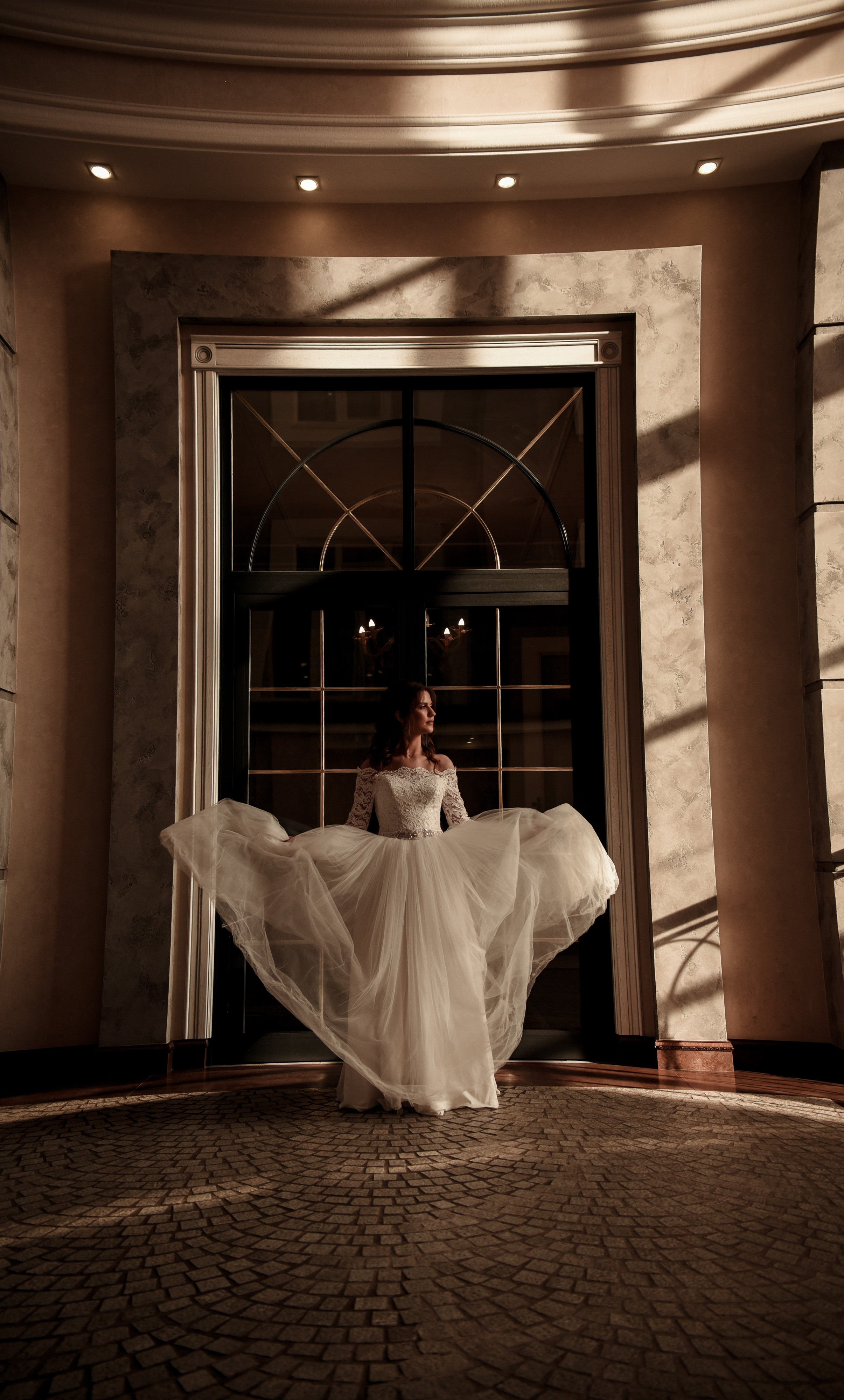 Артем и Кристина (небольшая свадебная серия). Свадебный, семейный, детский, контент фотограф в Омске Максим Ильин