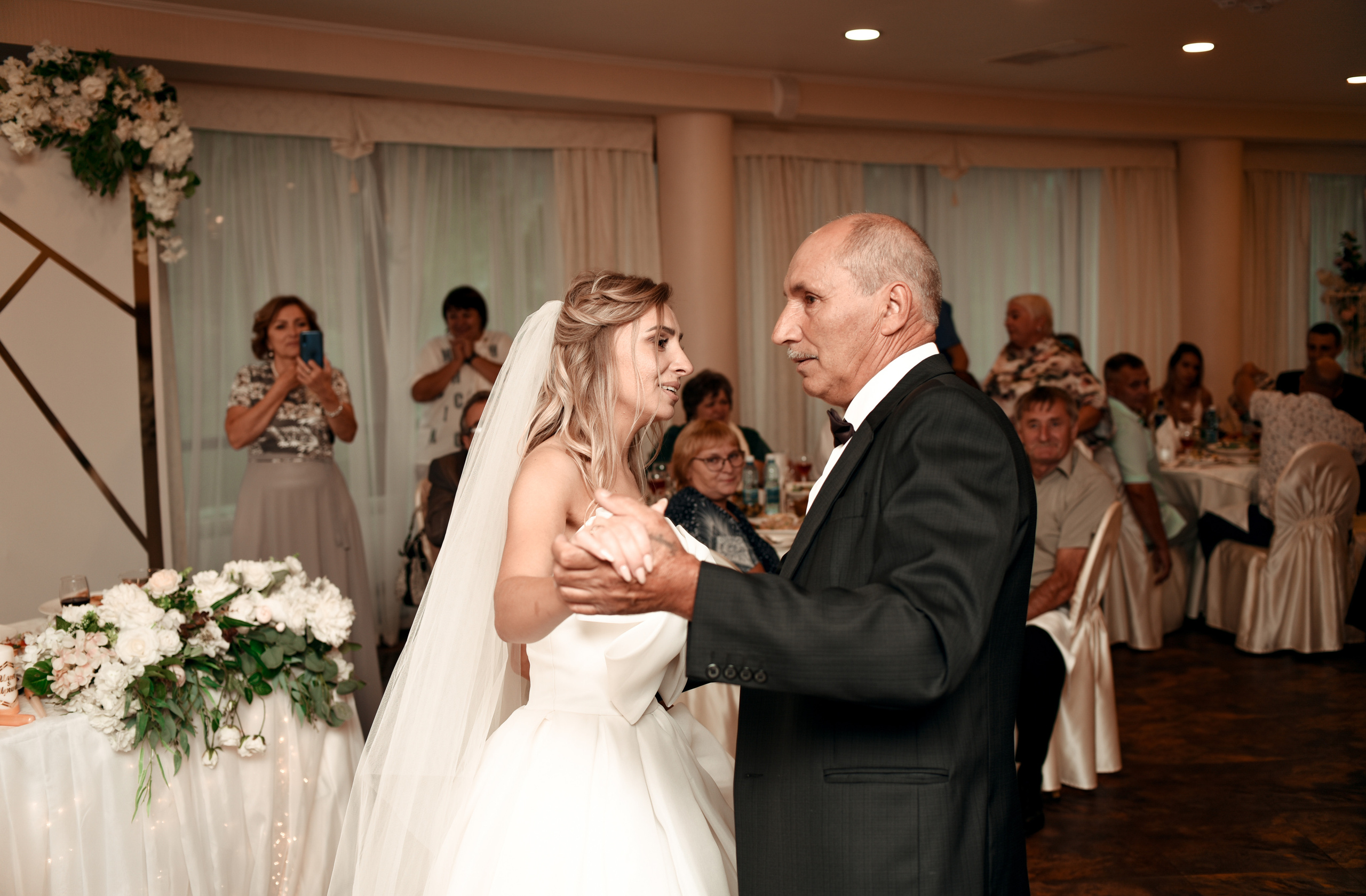 Красивая свадьба Ильи и Ирины. Свадебный, семейный, детский, контент фотограф в Омске Максим Ильин