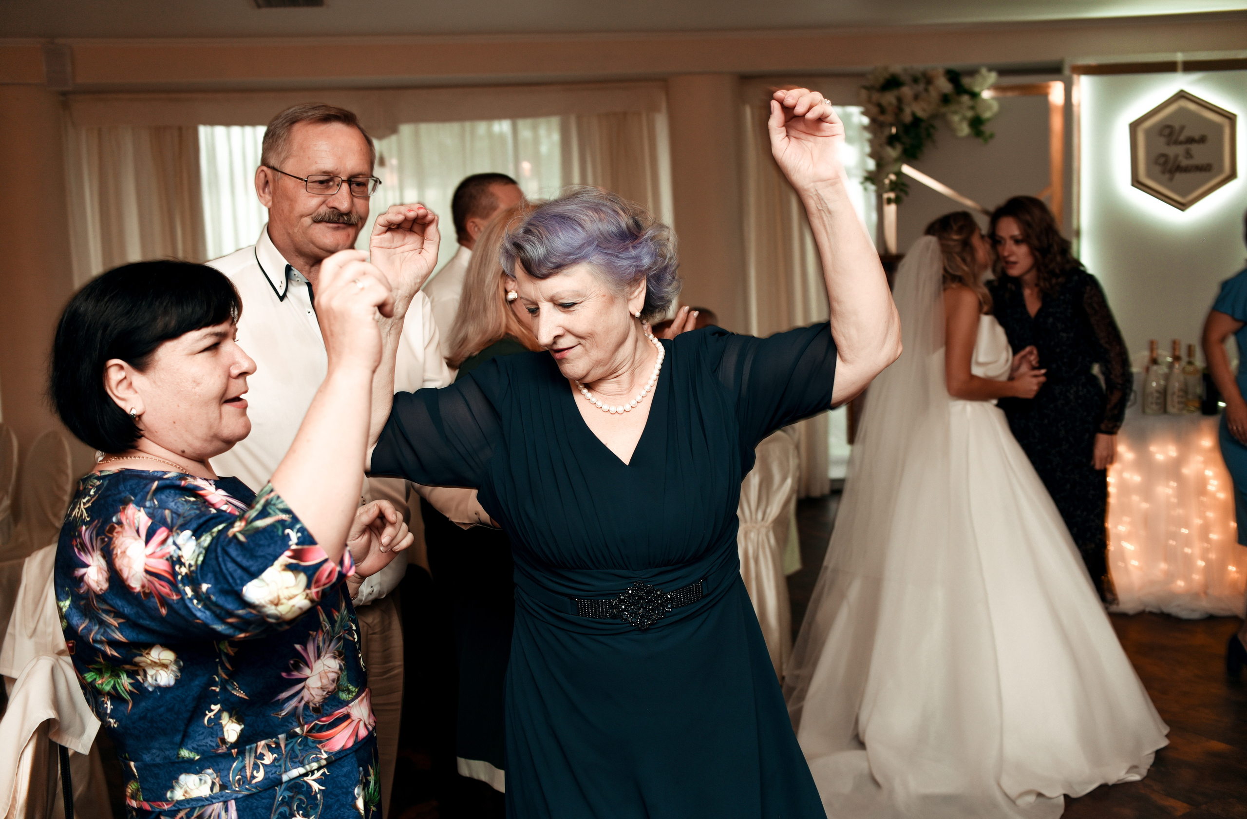 Красивая свадьба Ильи и Ирины. Свадебный, семейный, детский, контент фотограф в Омске Максим Ильин