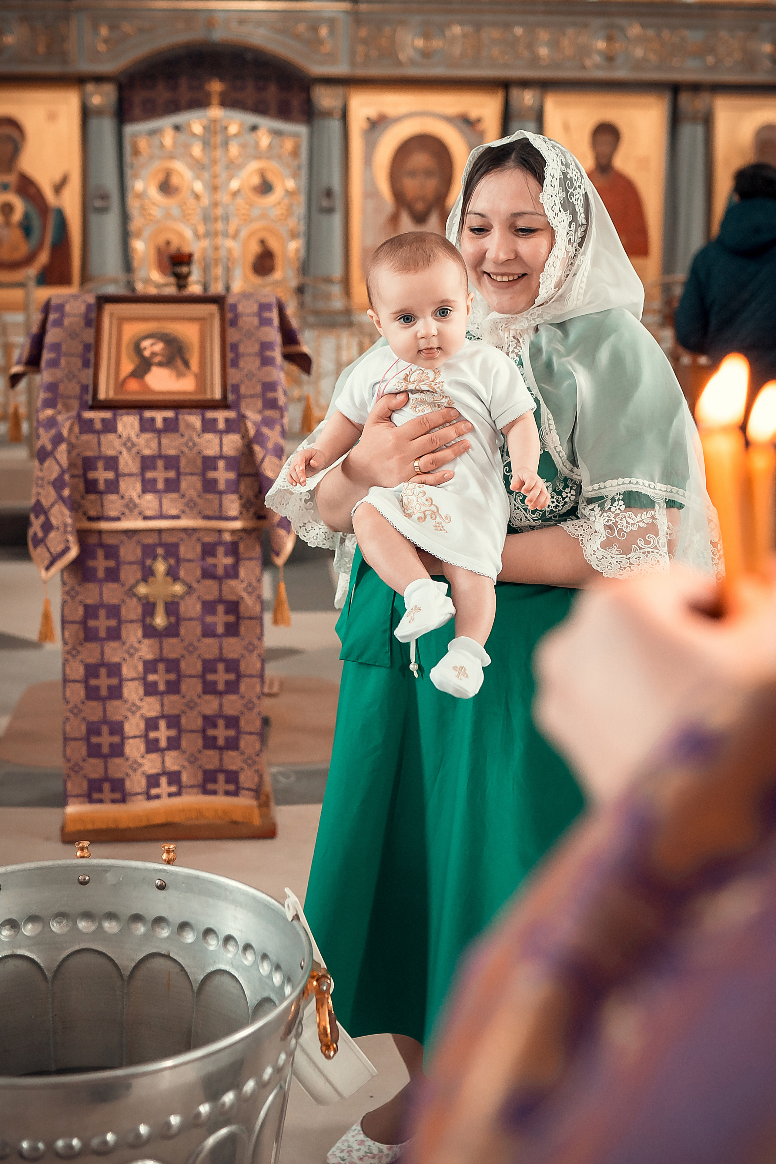ТАИНСТВО КРЕЩЕНИЯ КСЕНИИ ХРАМ ФЕОДОРА ТИРОНА. Фотограф на Крещение и Венчание в Красноярске Рамазанова Юлия