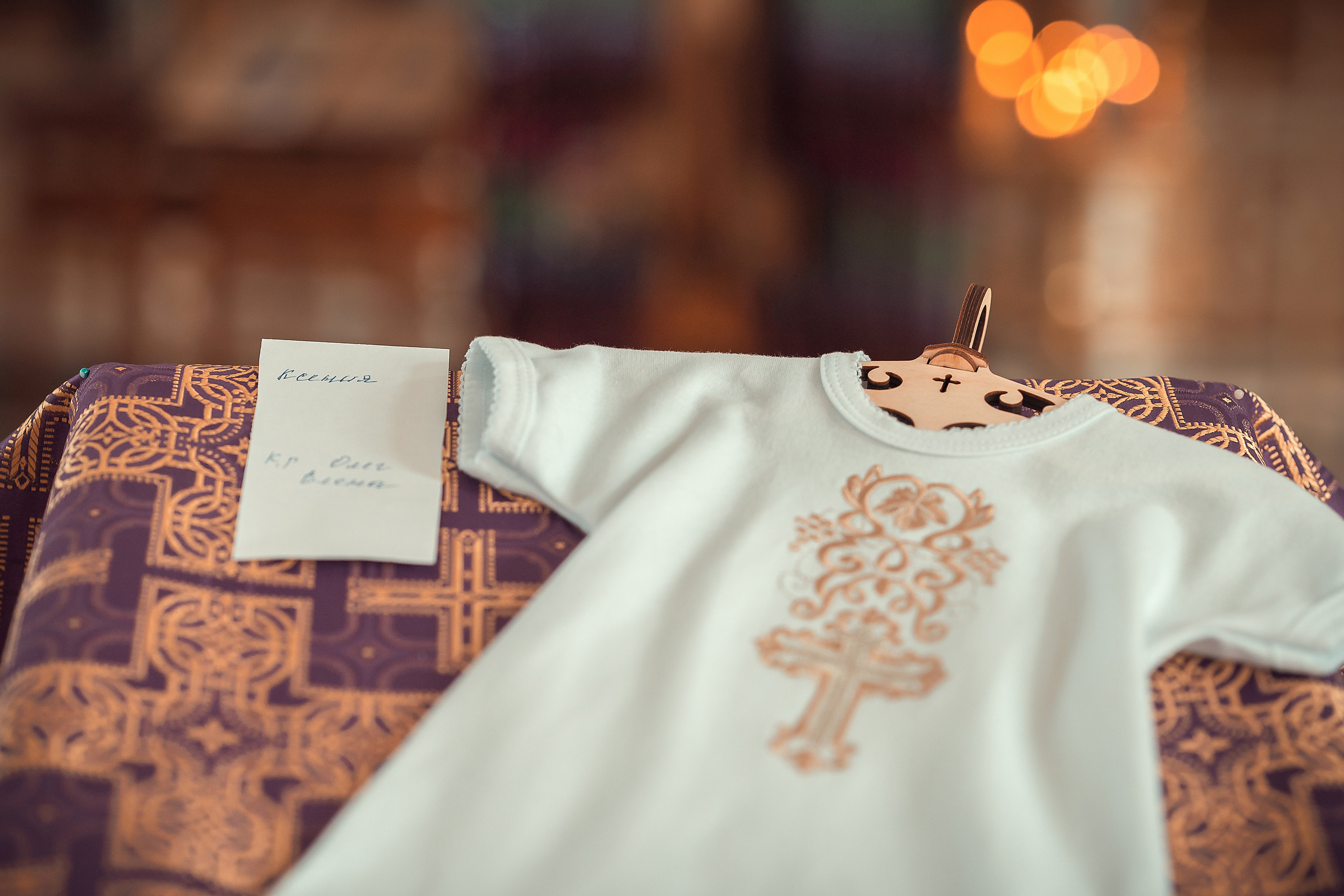 ТАИНСТВО КРЕЩЕНИЯ КСЕНИИ ХРАМ ФЕОДОРА ТИРОНА. Фотограф на Крещение и Венчание в Красноярске Рамазанова Юлия