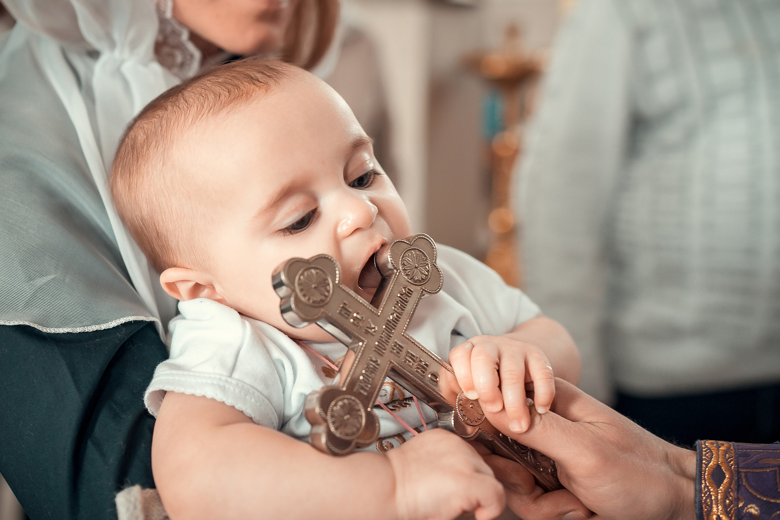 ТАИНСТВО КРЕЩЕНИЯ КСЕНИИ ХРАМ ФЕОДОРА ТИРОНА. Фотограф на Крещение и Венчание в Красноярске Рамазанова Юлия