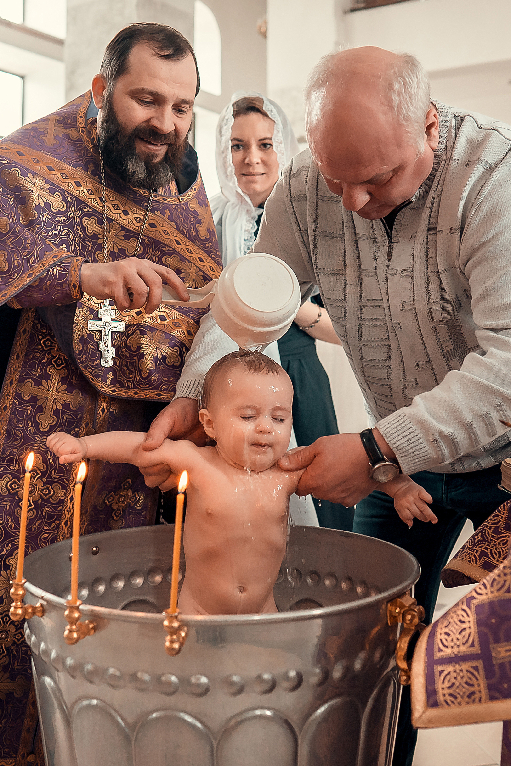 ТАИНСТВО КРЕЩЕНИЯ КСЕНИИ ХРАМ ФЕОДОРА ТИРОНА. Фотограф на Крещение и Венчание в Красноярске Рамазанова Юлия