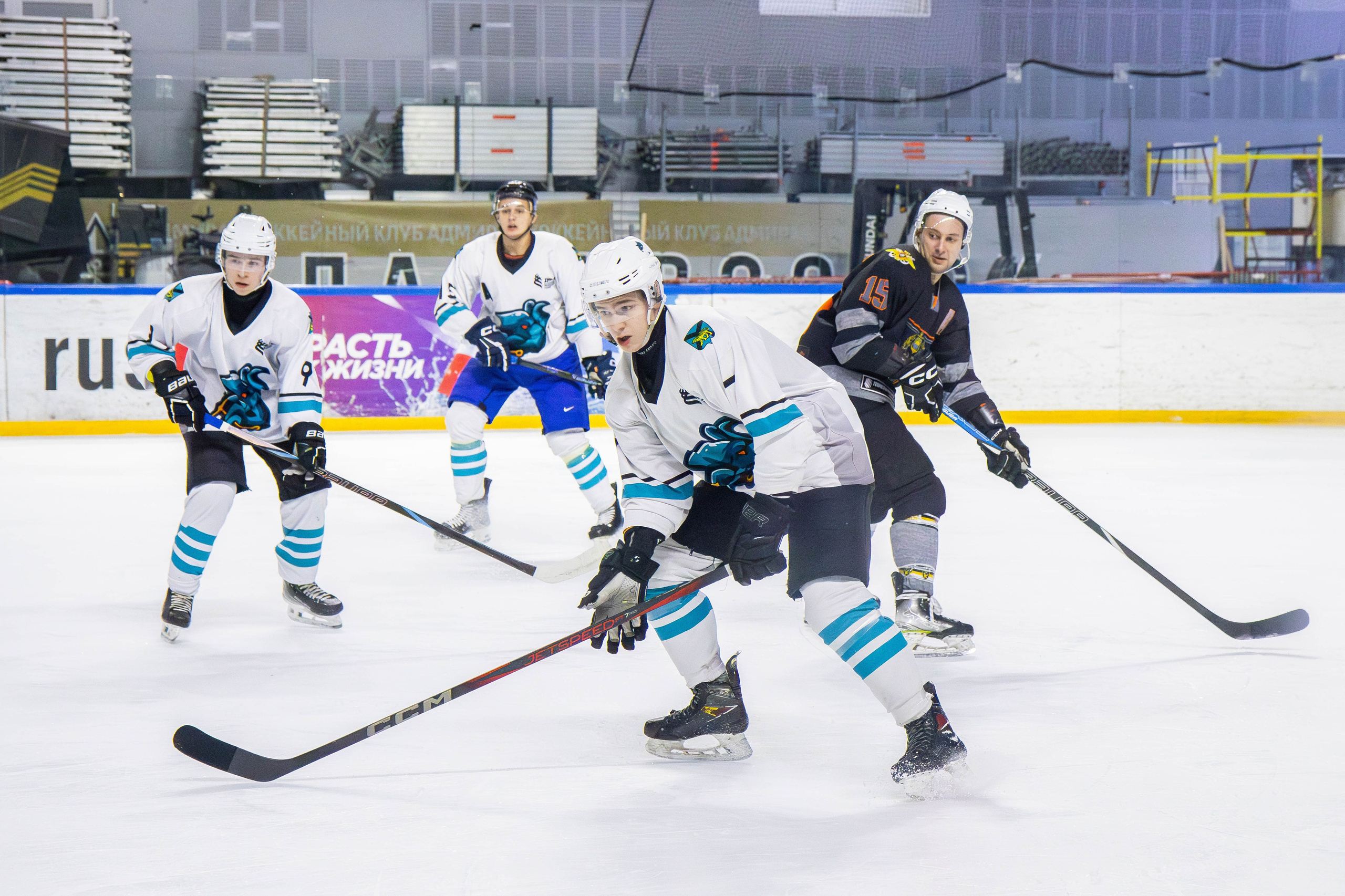 Матч сборной по хоккею ДВФУ. Репортажный фотограф во Владивостоке Анастасия Кострова