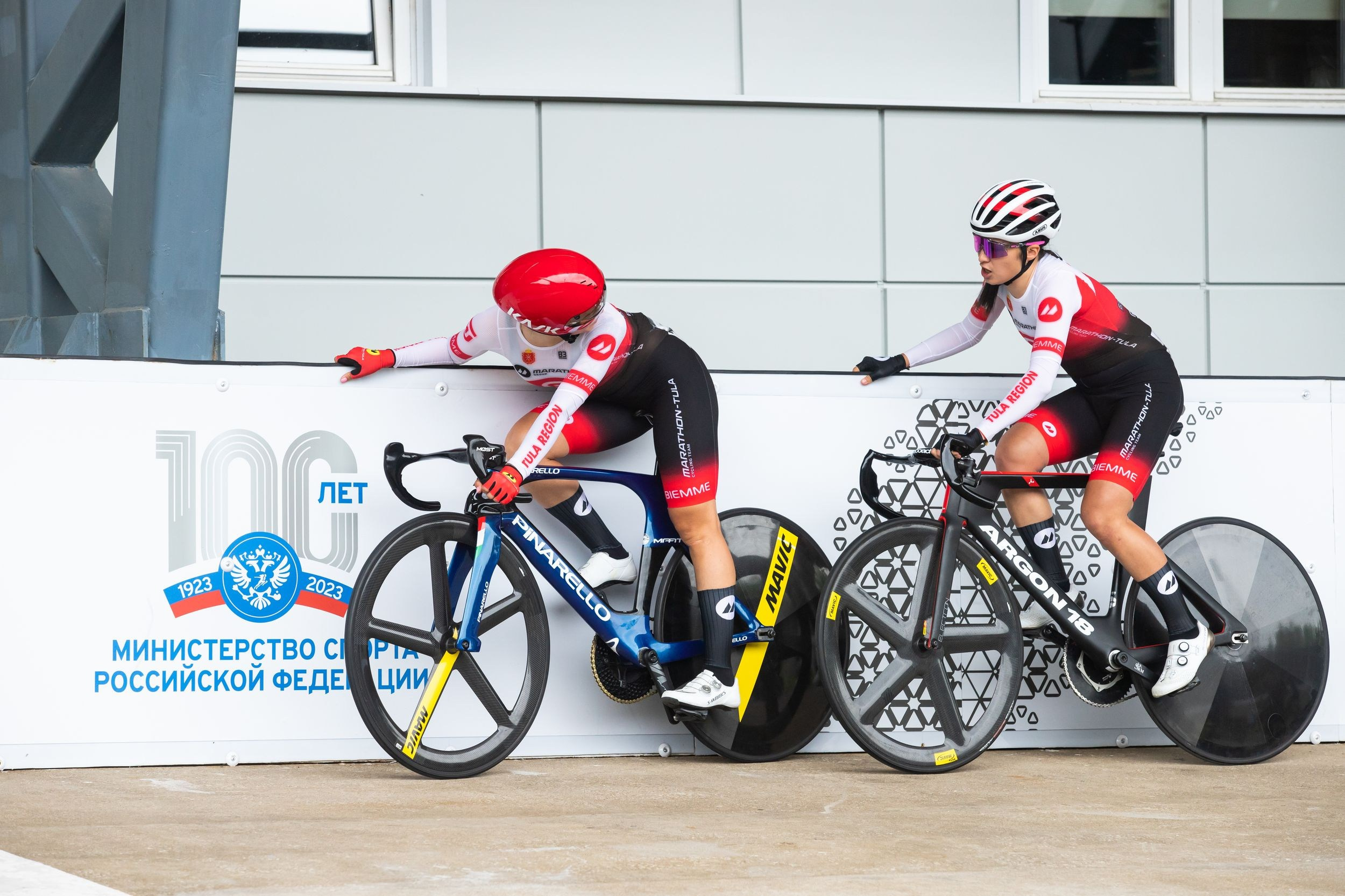 Соревнования по велоспорту «Большой приз Тулы» (19 мая 2023). Репортажный фотограф Алексей Пирязев