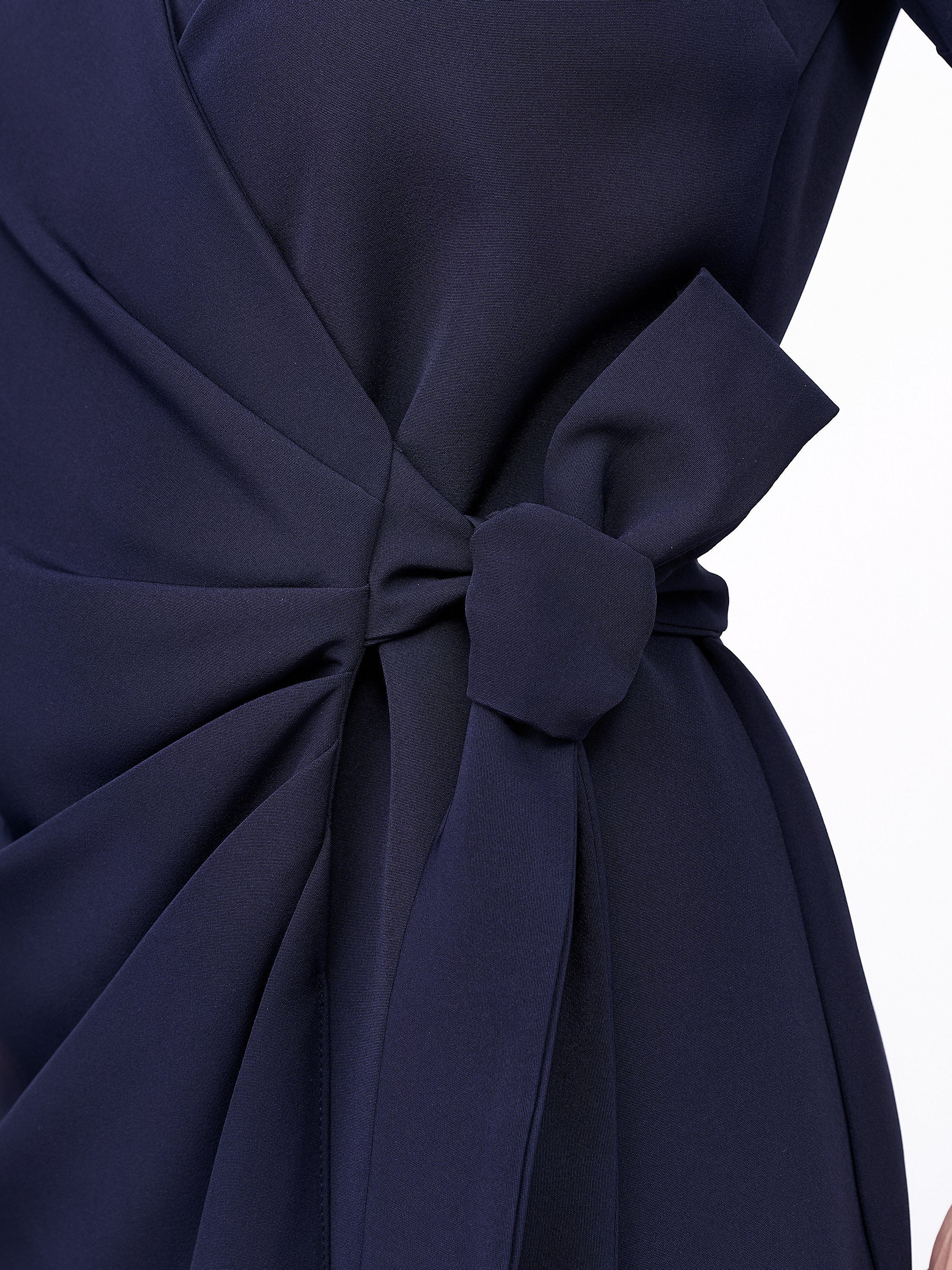 Модельная фотосъёмка платья для маркетплейсов