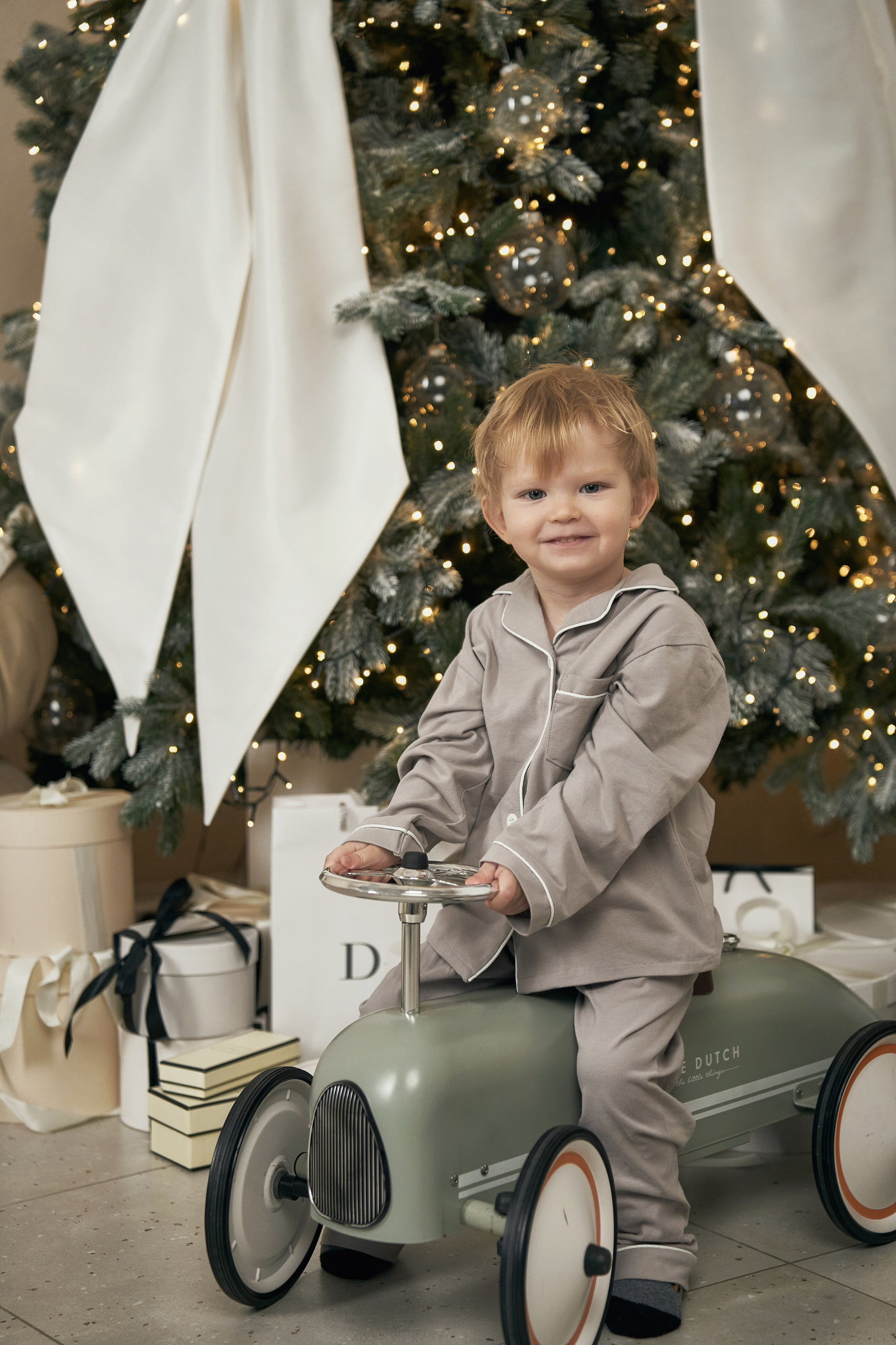 Семейная новогодняя съёмка. Мартазова Екатерина фотограф. Екатеринбург