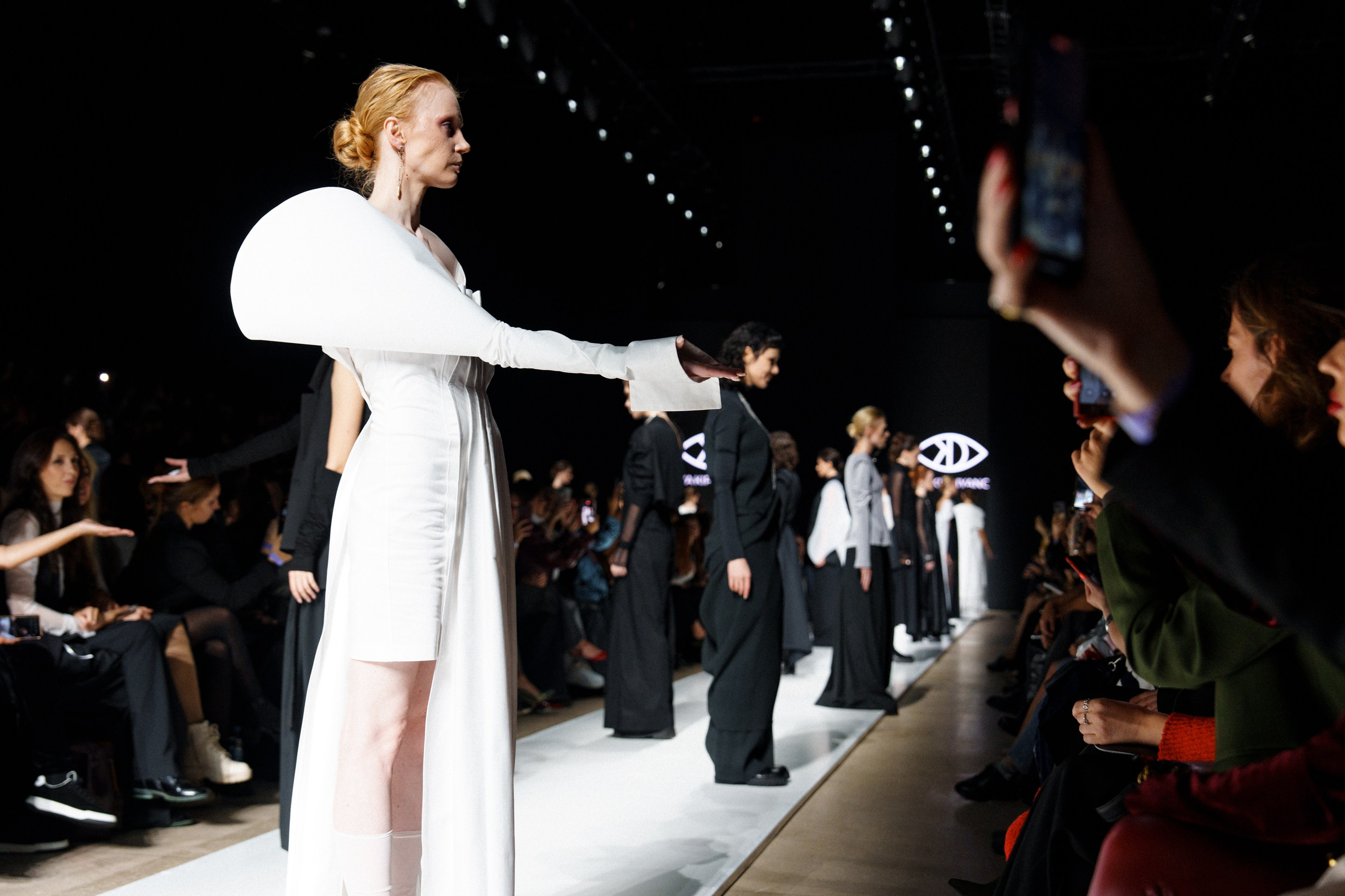 Moscow Fashion Week 2024 осень. Фотограф Николай Прокофьев модельные тесты в Москве