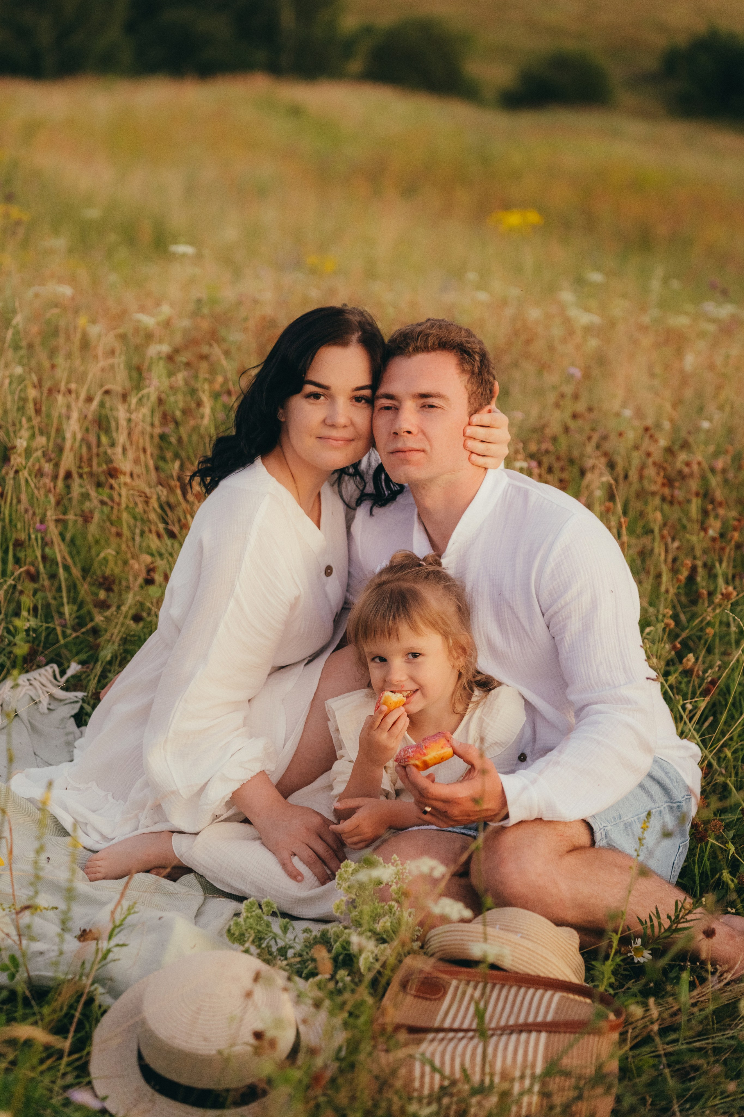 Саша, Женя и софа. Семейный фотограф • Домашние съемки в Нижнем Новгороде