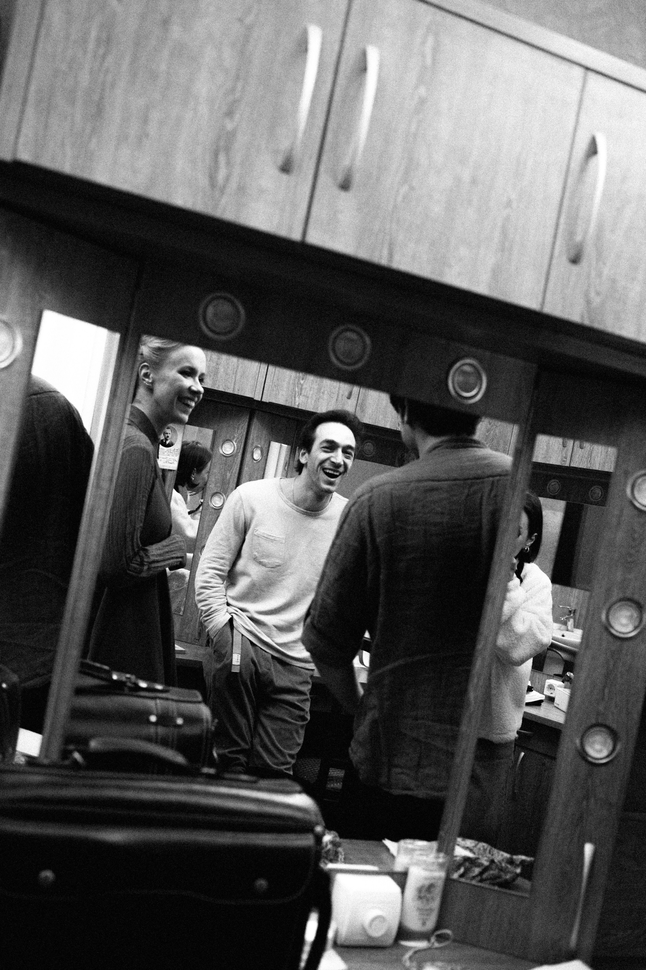 Theatre backstages. Portrait and backstage photographer Nina Crane