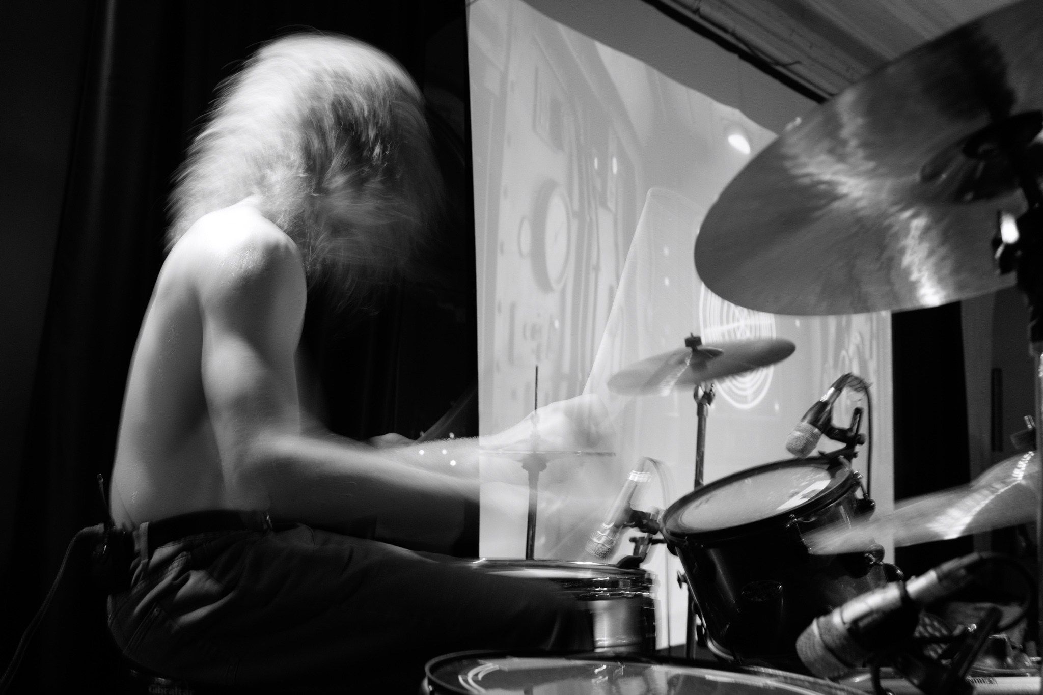 October showcase, 10.10.25, TAGO)))MAGO)))