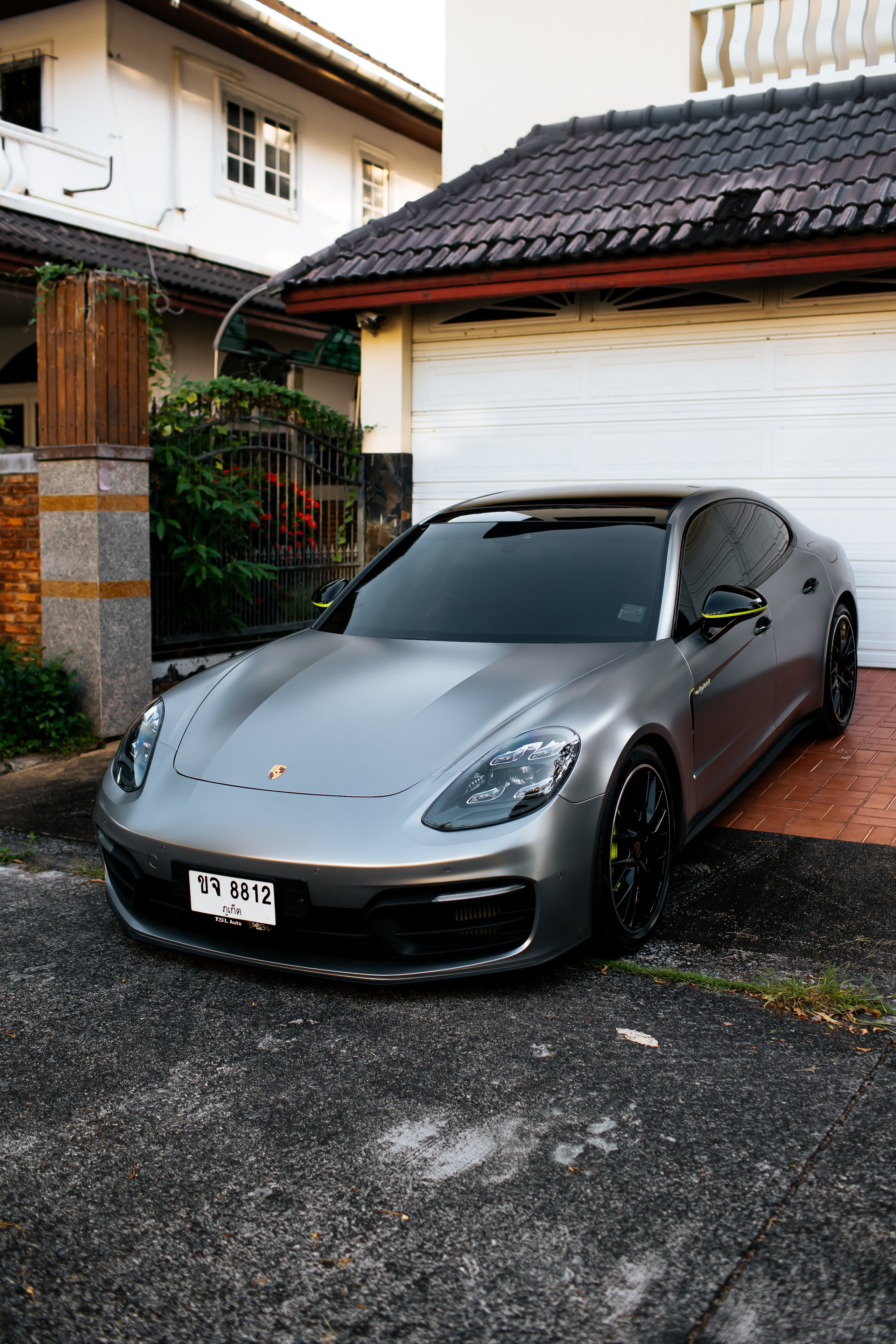 Porsche Panamera. Фотограф в на Пхукете Сергей Войлоков