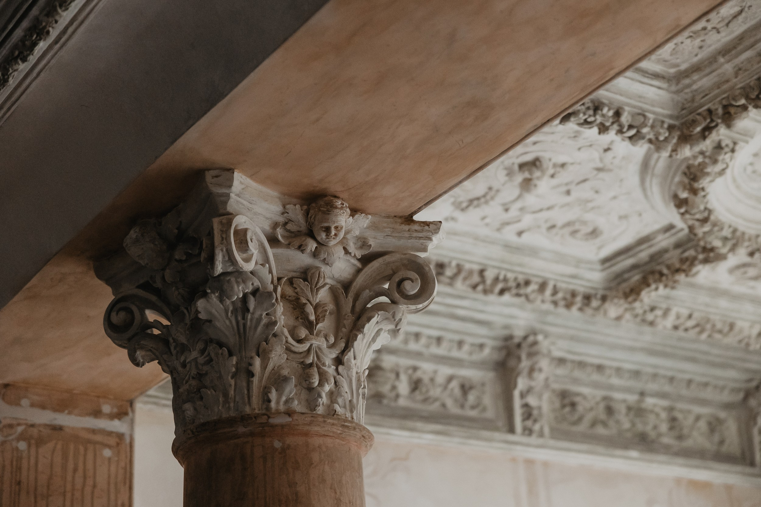 Свадьба в отеле Twelve Reasons, Барвиха Luxury Village, La Riva Hall в Москве. Свадебный фотограф в Москве Дарья Олендарёва