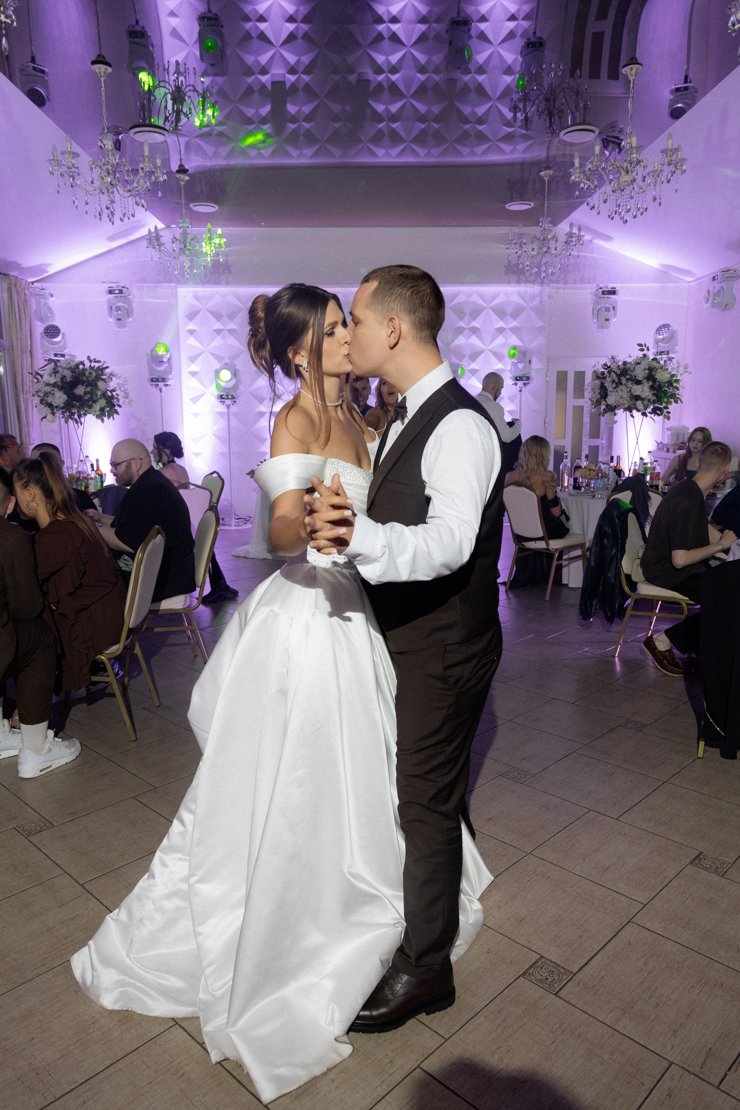 Свадебная фотосессия Анастасии и Игоря в Усадьбе Легенда. Свадебный фотограф в Минске/Беларуси Сергей Спиридонов