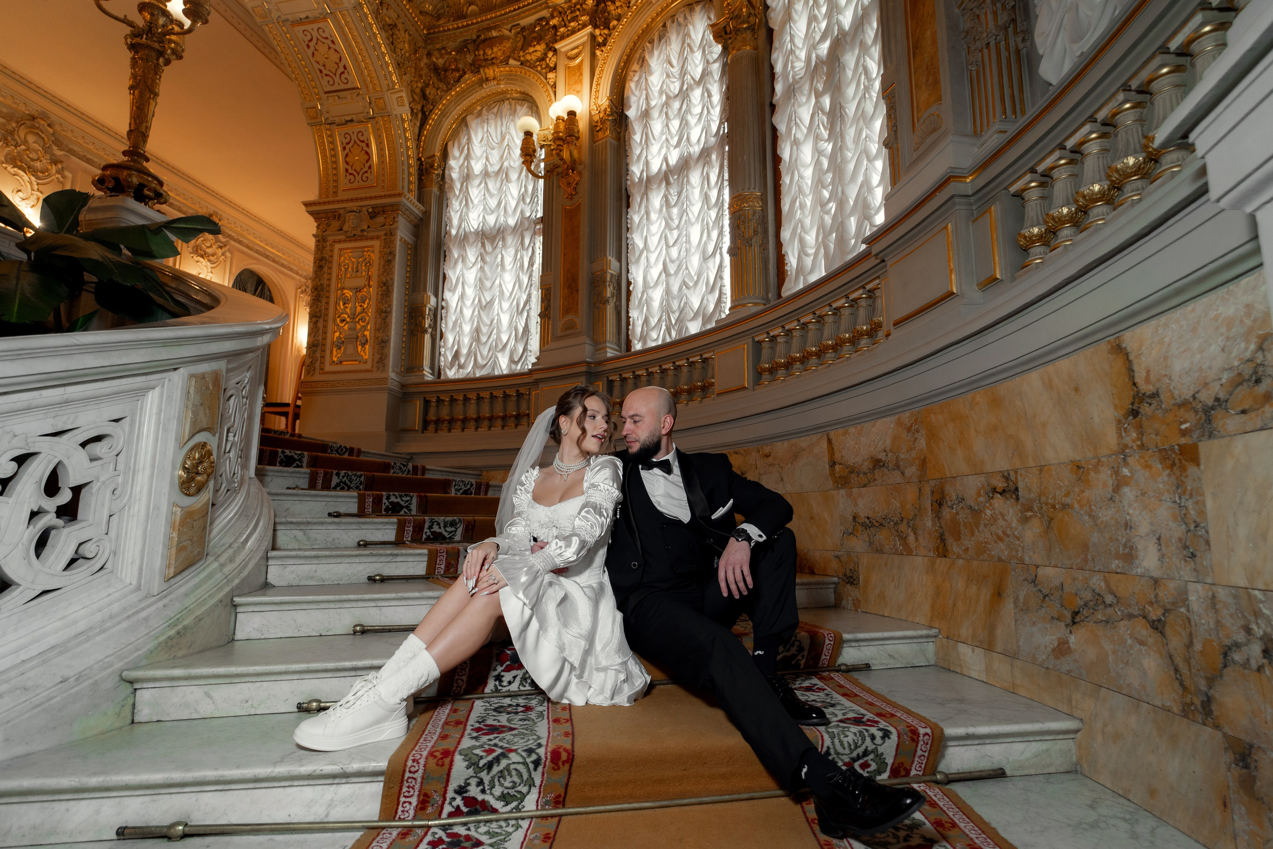 Места для фотосессии зимой в плохую погоду в Санкт-Петербурге. Свадебный фотограф Александр Невский в Санкт-Петербурге