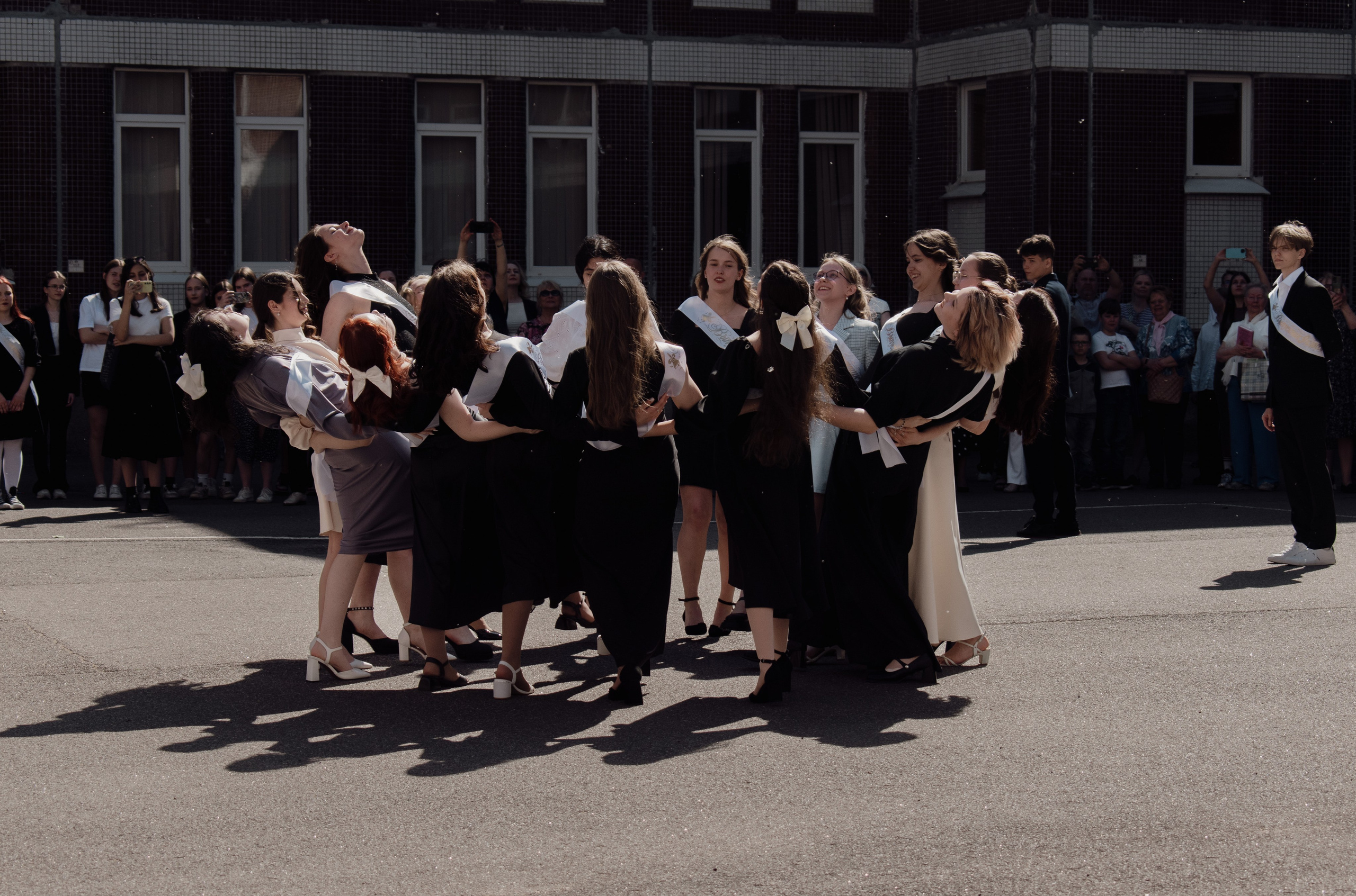 Выпуск 2024. Индивидуальный фотограф в Санкт-Петербурге Надежда Волобуева