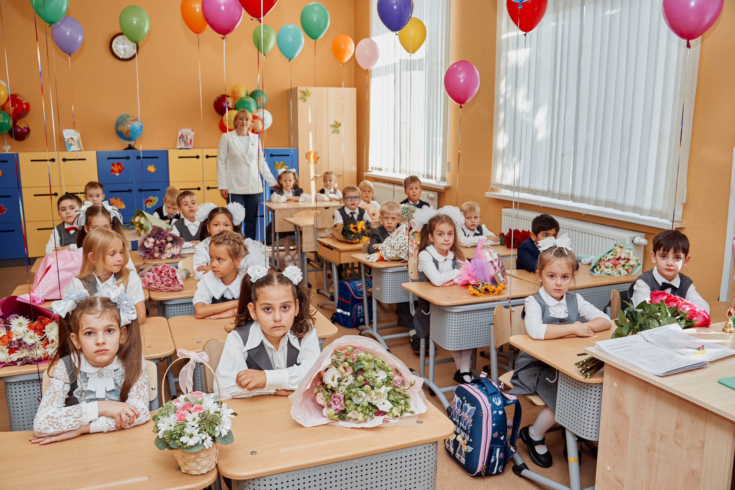 1 сентября 1Ж класс. Фотограф Москва Арина Клокова