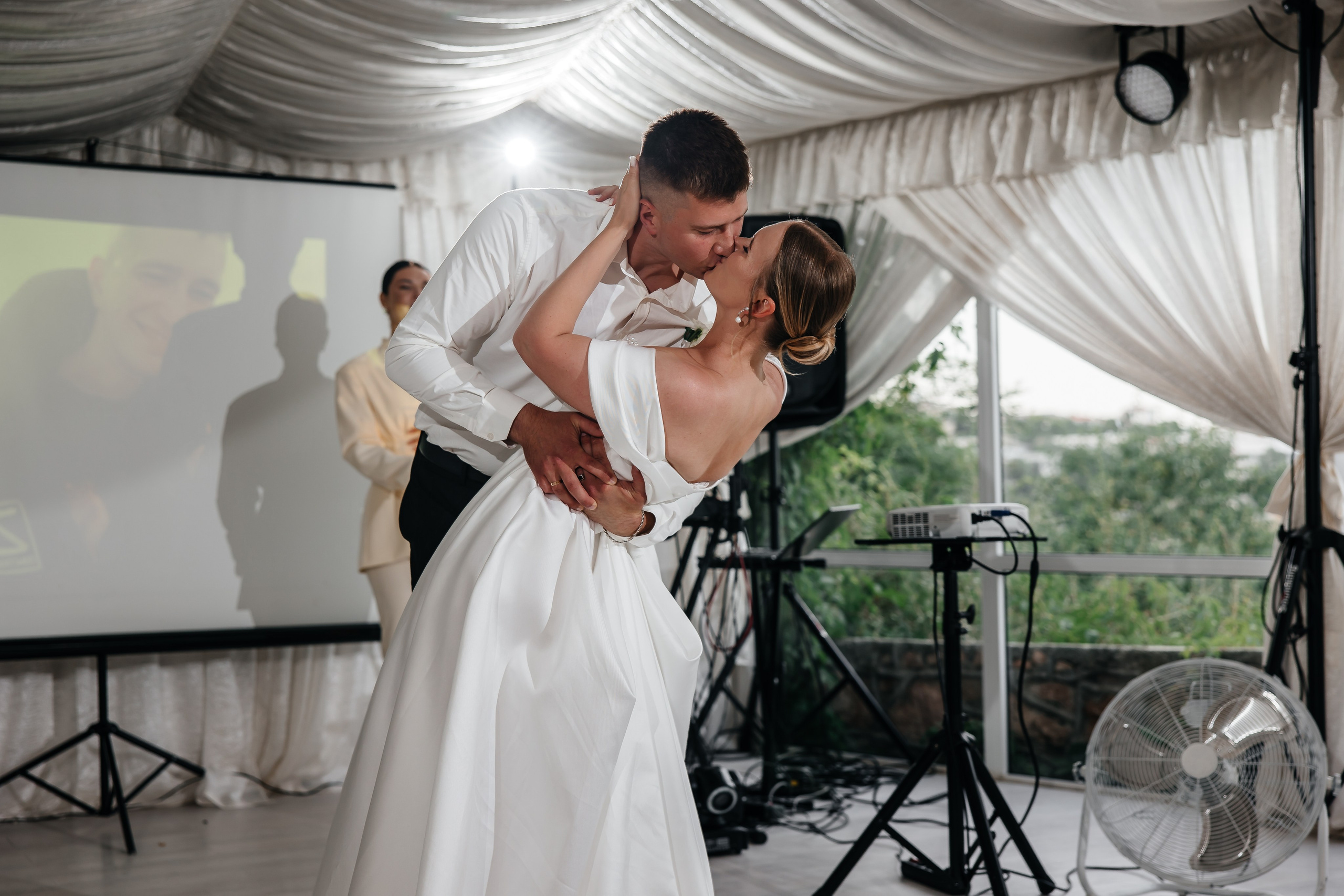 Анонс свадьбы Юлии и Игоря. Городская лавстори в Севастополе. Свадебный фотограф в Крыму и Севастополе Ольга Баскакова