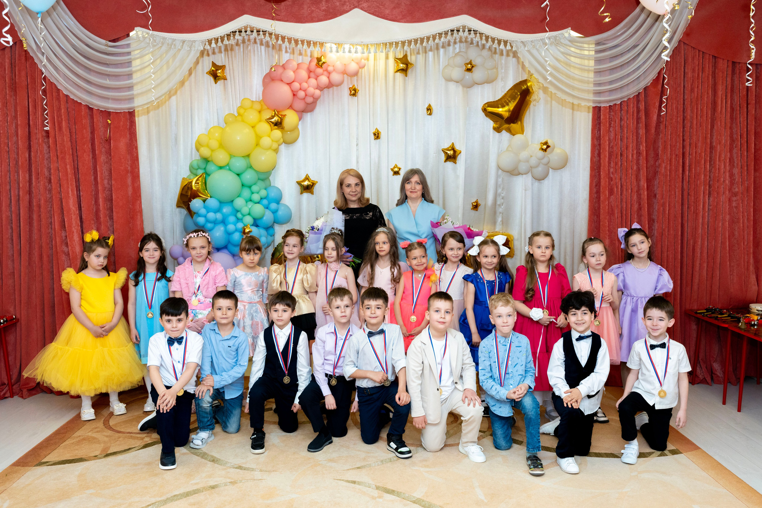 Выпускные в саду. Фотограф Юлия Попова