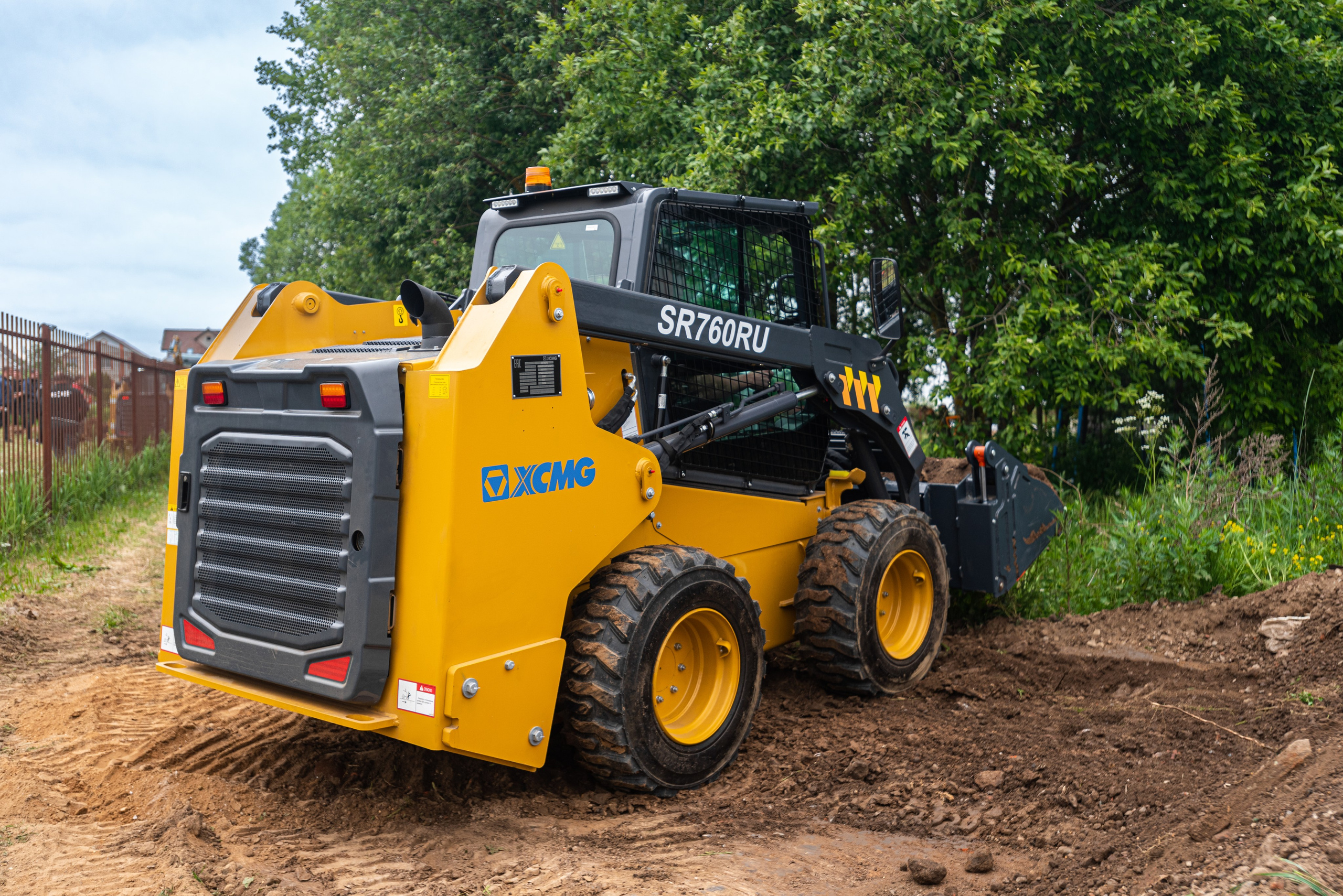 Спецтехника Метатэкс. Автомобильный и интерьерный фотограф в Минске Александр Тагаев