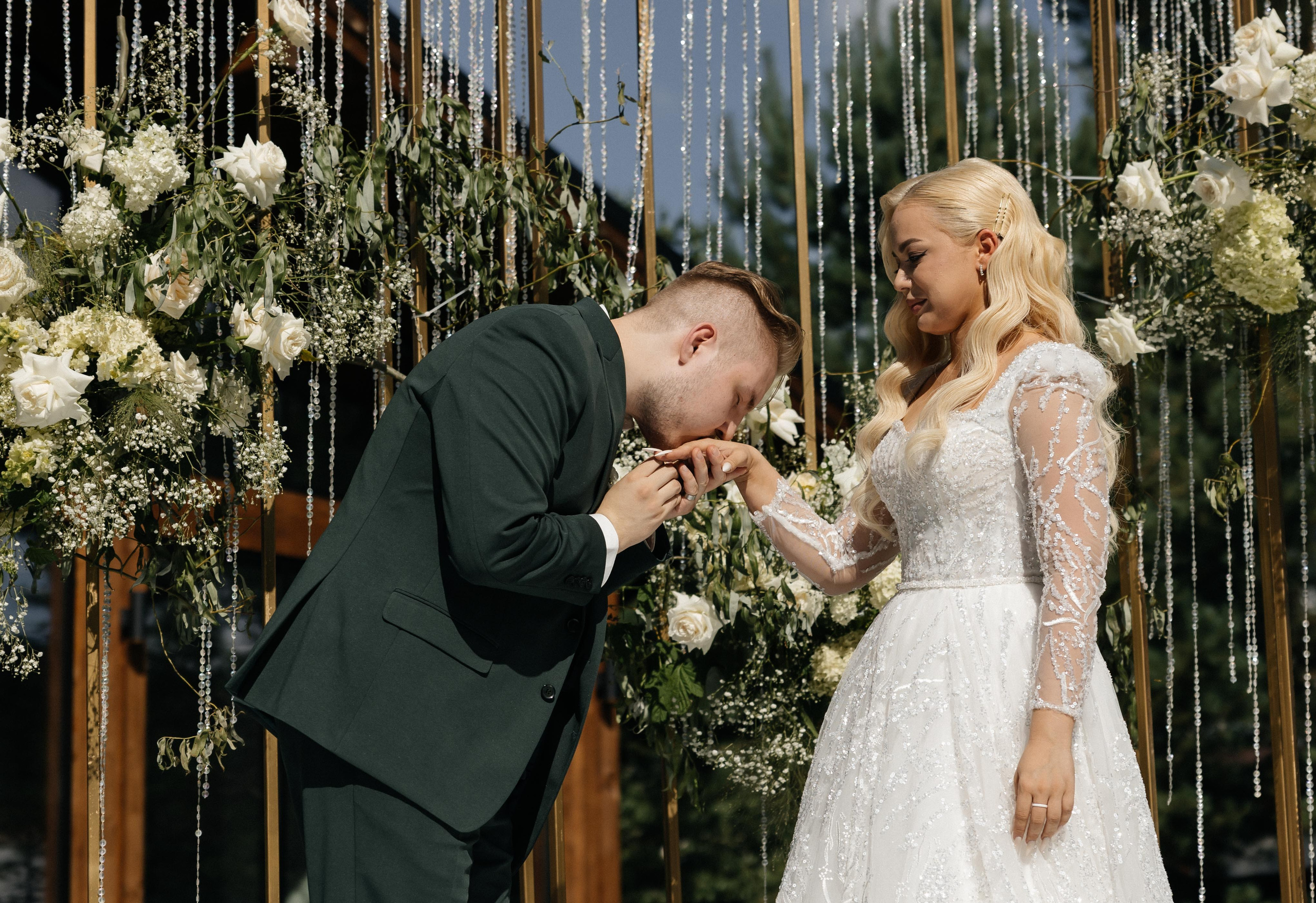 Свадебная история Тани и Саввы. Взлетаем. Свадебный и семейный фотограф Рассказова Виктория