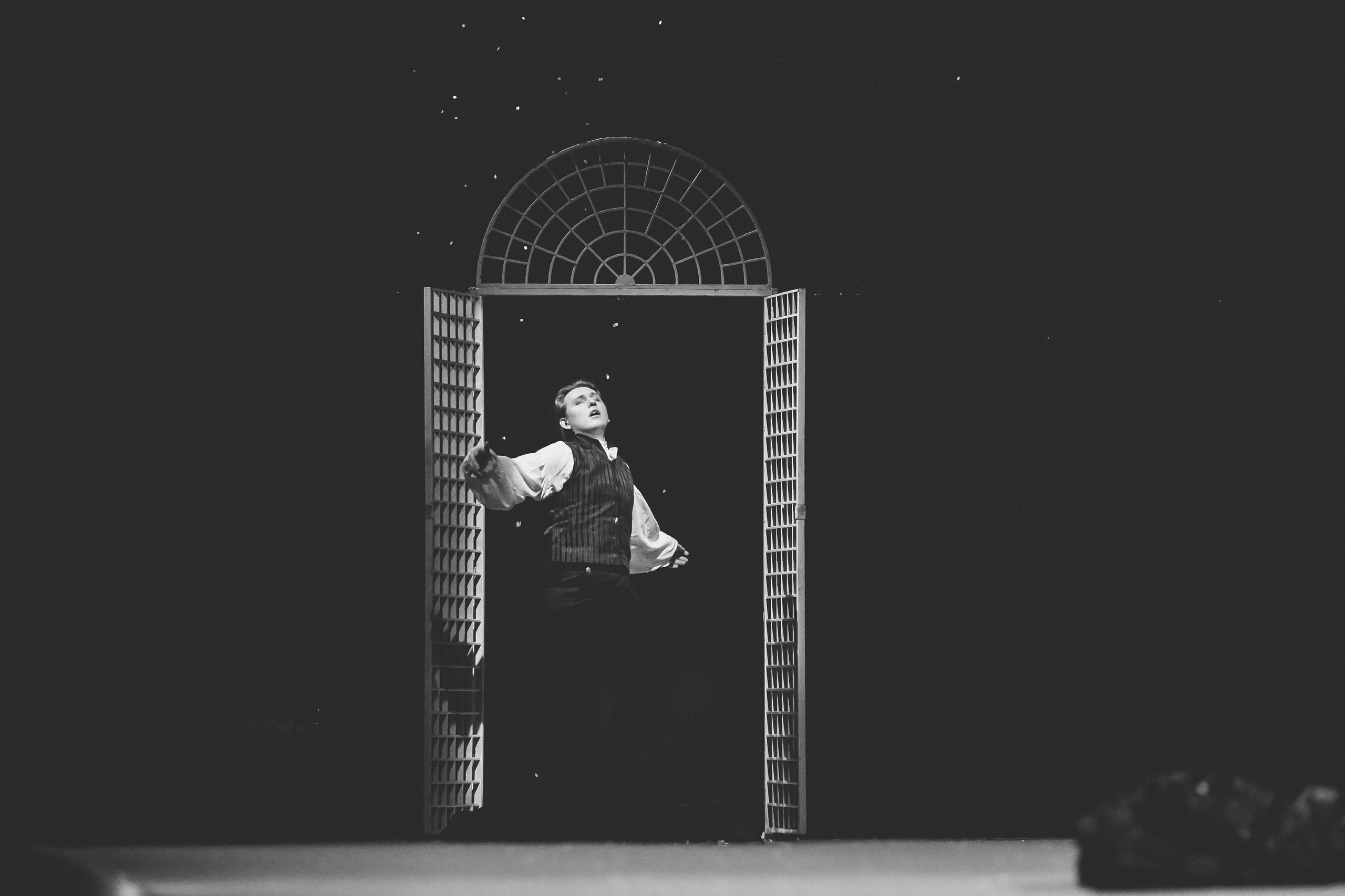 «Евгений Онегин» в театре Новая опера. Дарья Письменюк / Darya Leitstern — фотограф, музыкант, журналист, путешественник