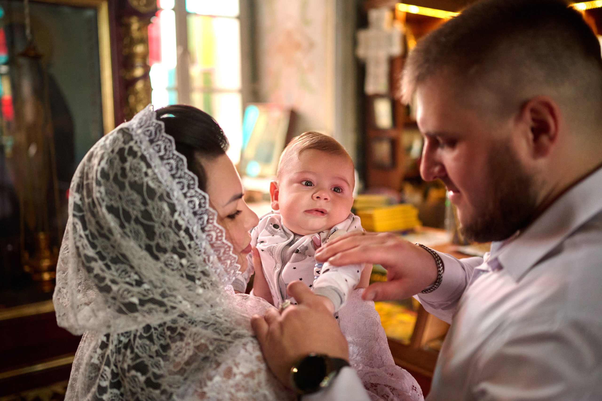 Фотосъемка крещения Саши. Профессиональный фотограф Старый Оскол, Губкин — свадьба, венчание, крещение, юбилей и день рождения