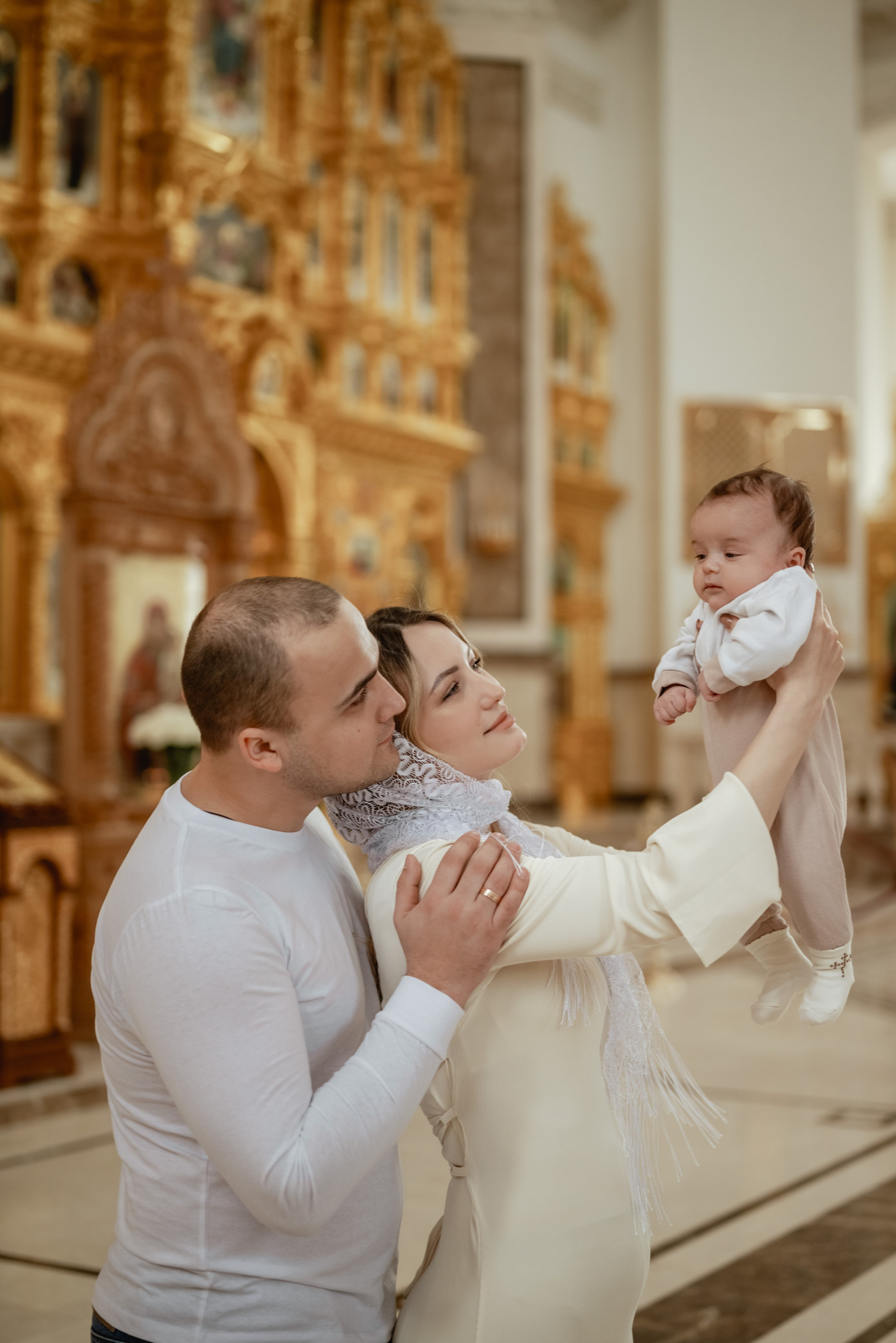 Крещение в Донецке. Юлия Басня семейный и свадебный фотограф в Донецке