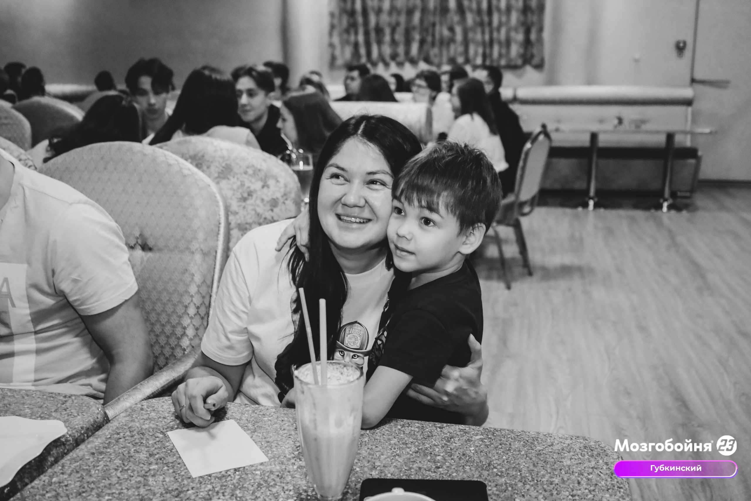 1 октября 2023. Фотограф в Губкинском | Александра Артамонова