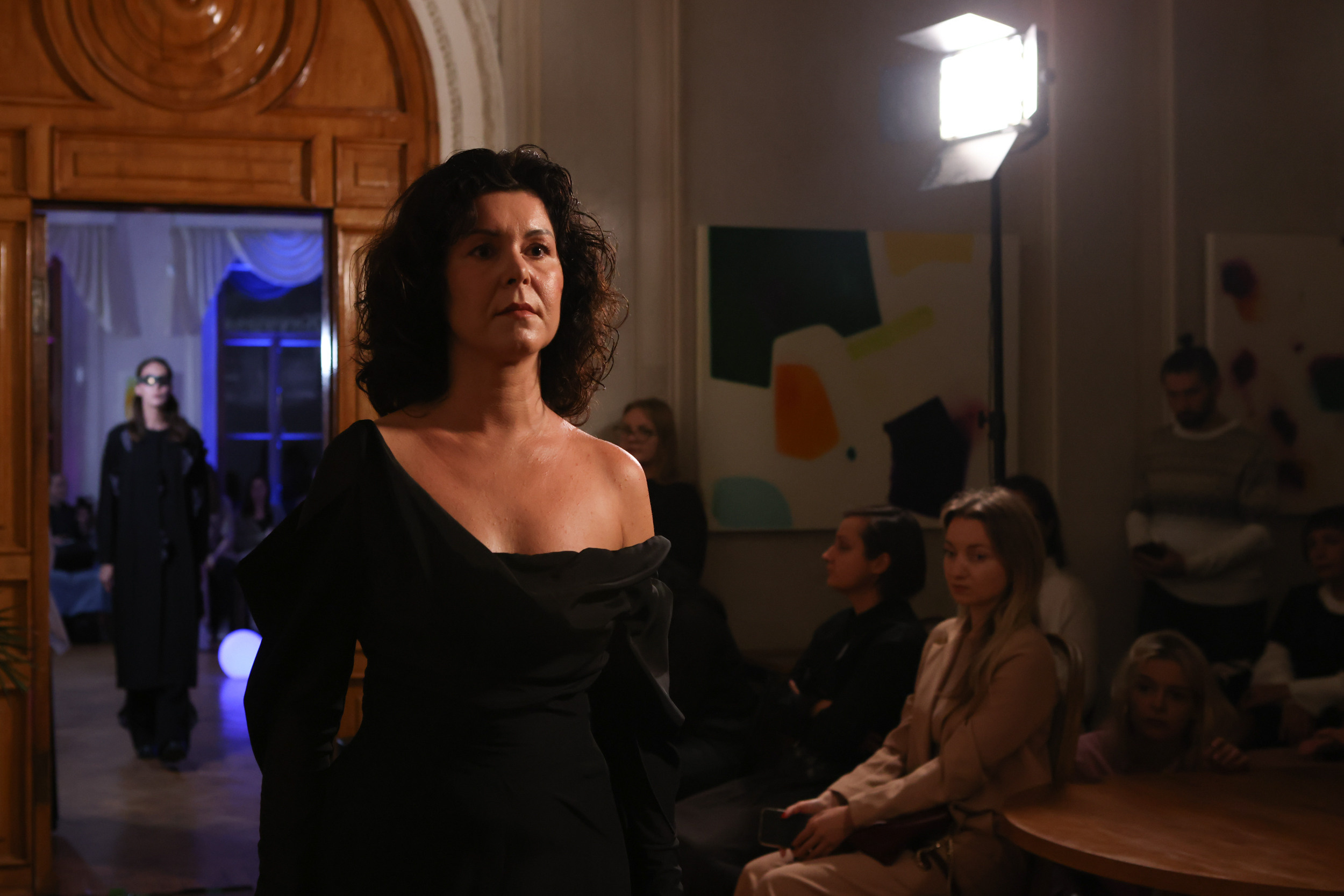 Модный показ в библиотеке им. Пушкина. Репортажный, архитектурный, театральный и файн-арт фотограф Лена Мельникова в Москве