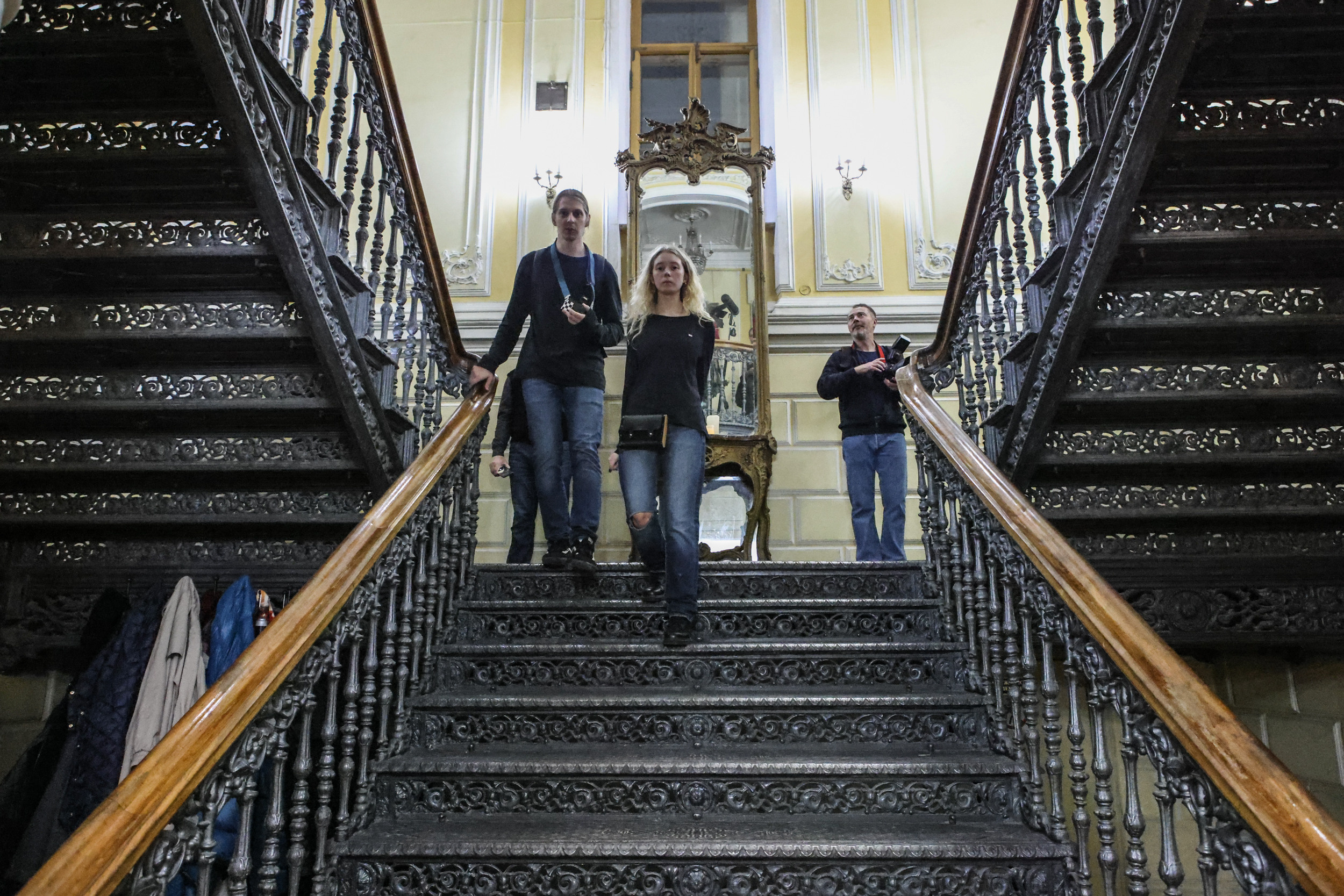 Модный показ в библиотеке им. Пушкина. Репортажный, архитектурный, театральный и файн-арт фотограф Лена Мельникова в Москве