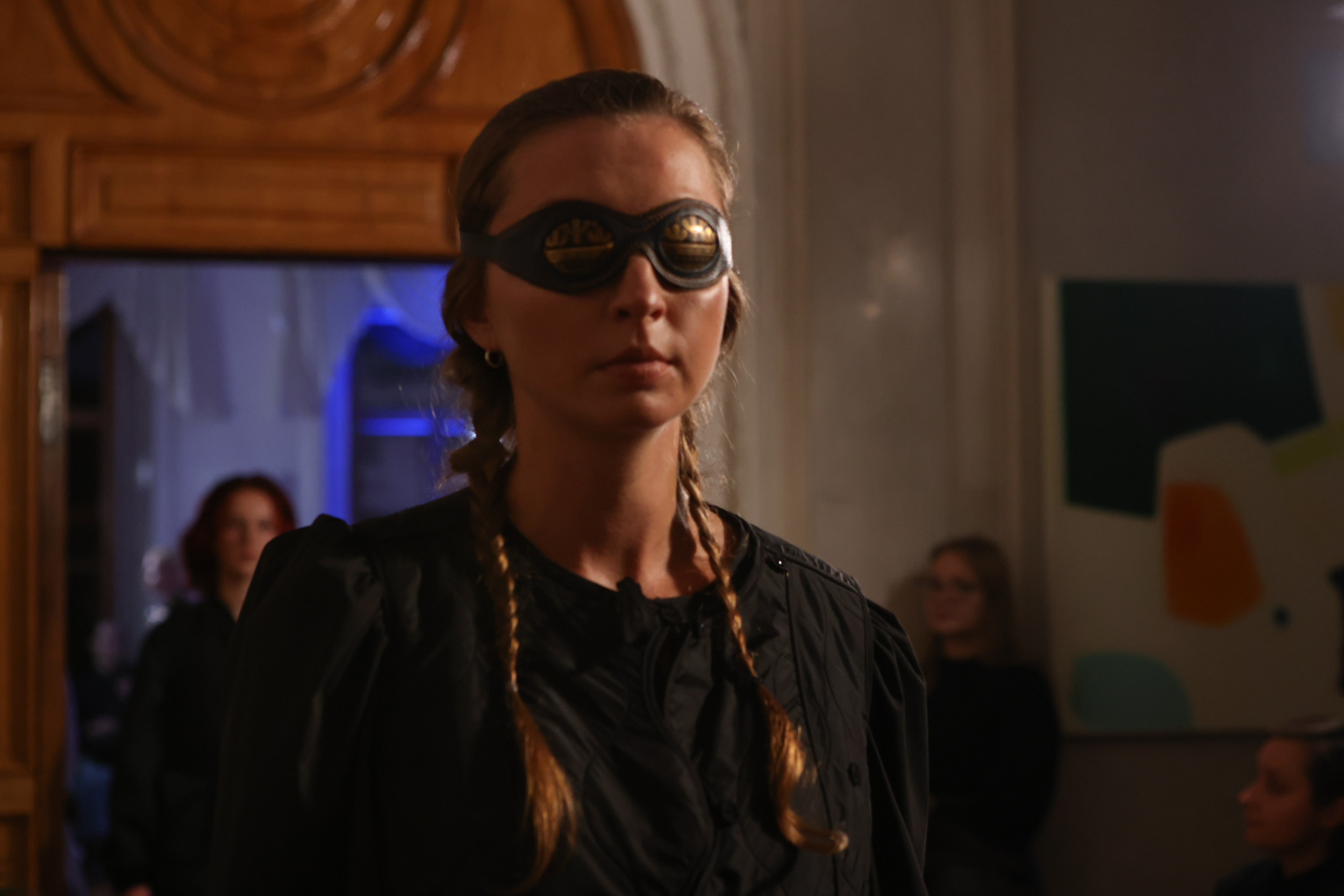 Модный показ в библиотеке им. Пушкина. Репортажный, архитектурный, театральный и файн-арт фотограф Лена Мельникова в Москве