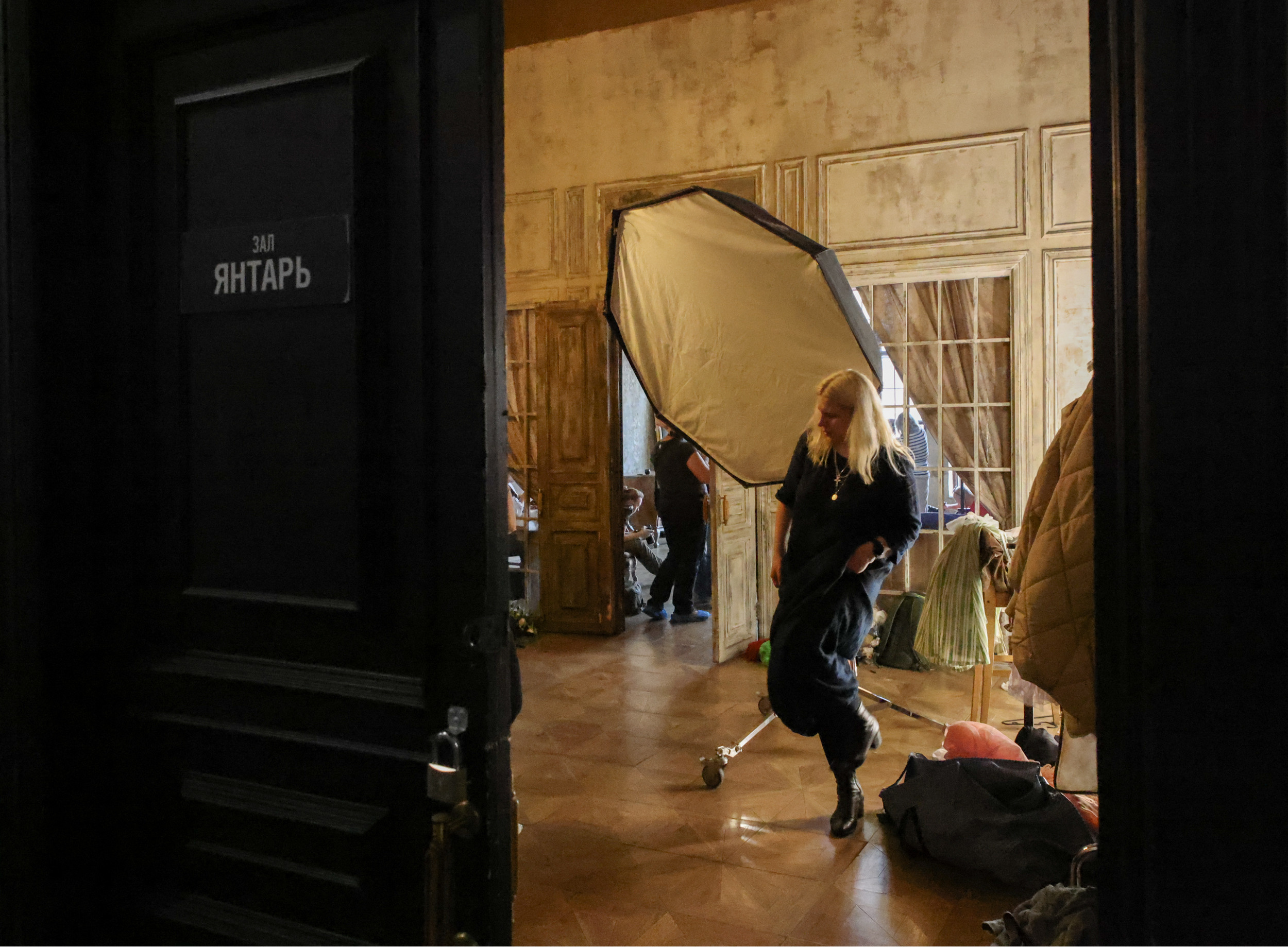 Воркшоп школы Анны Крауклис. Репортажный, архитектурный, театральный и файн-арт фотограф Лена Мельникова в Москве