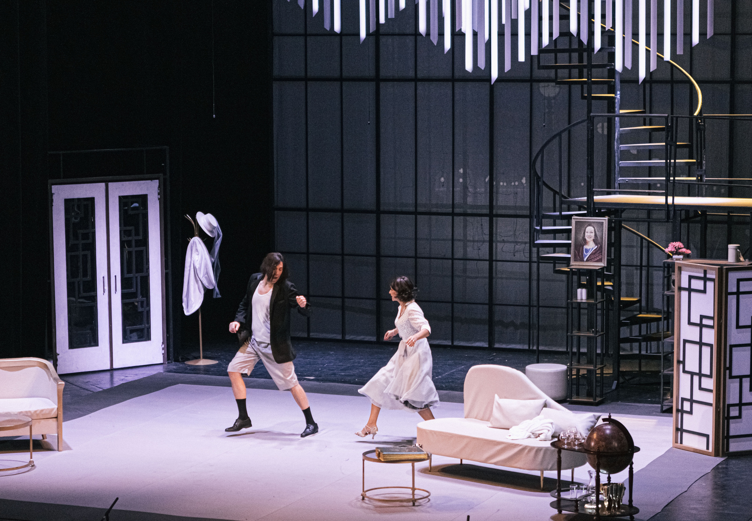 Джекпот для любимой. Репортажный, архитектурный, театральный и файн-арт фотограф Лена Мельникова в Москве