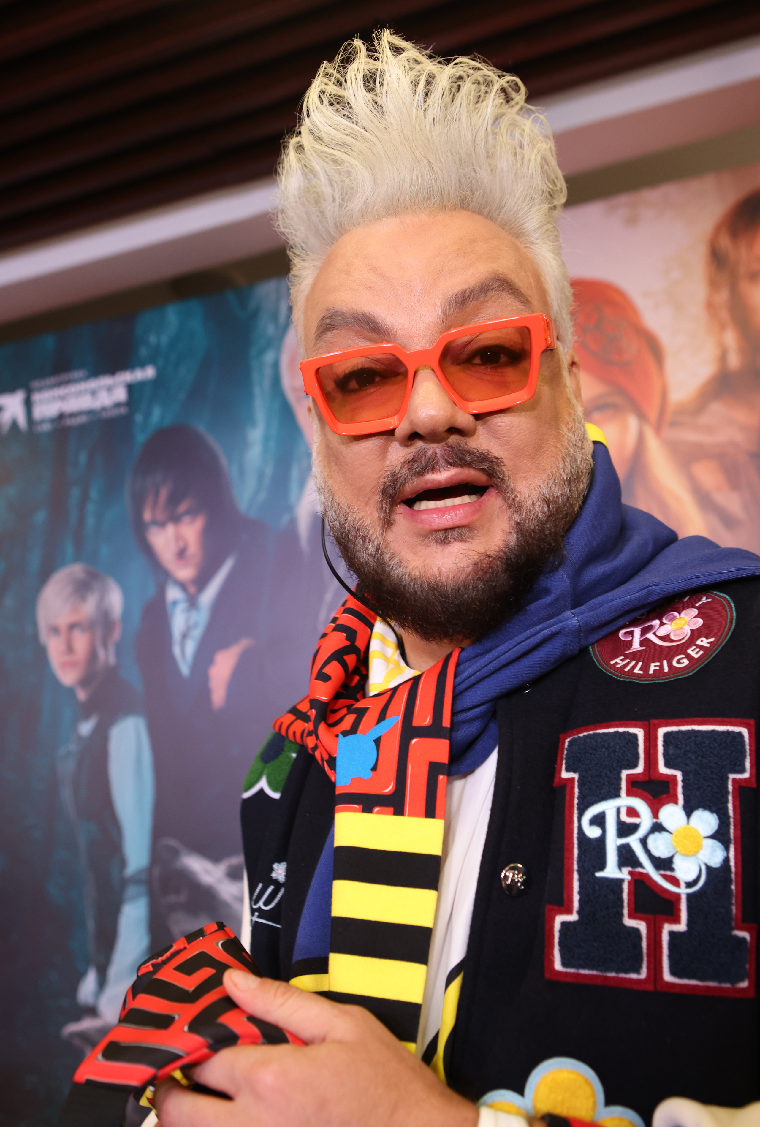 Премьера «Красной шапочки"в Октябре (красная дорожка). Reportage, architectural, fine art photographer Lena Melnikova in Moscow