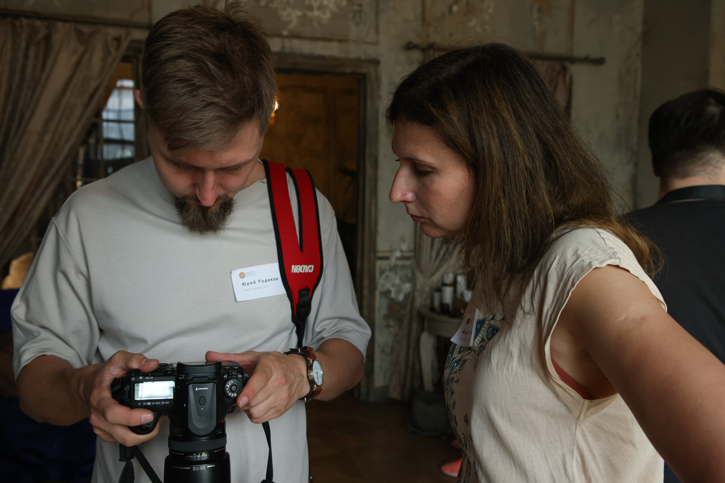 Воркшоп школы Анны Крауклис. Репортажный, архитектурный, театральный и файн-арт фотограф Лена Мельникова в Москве