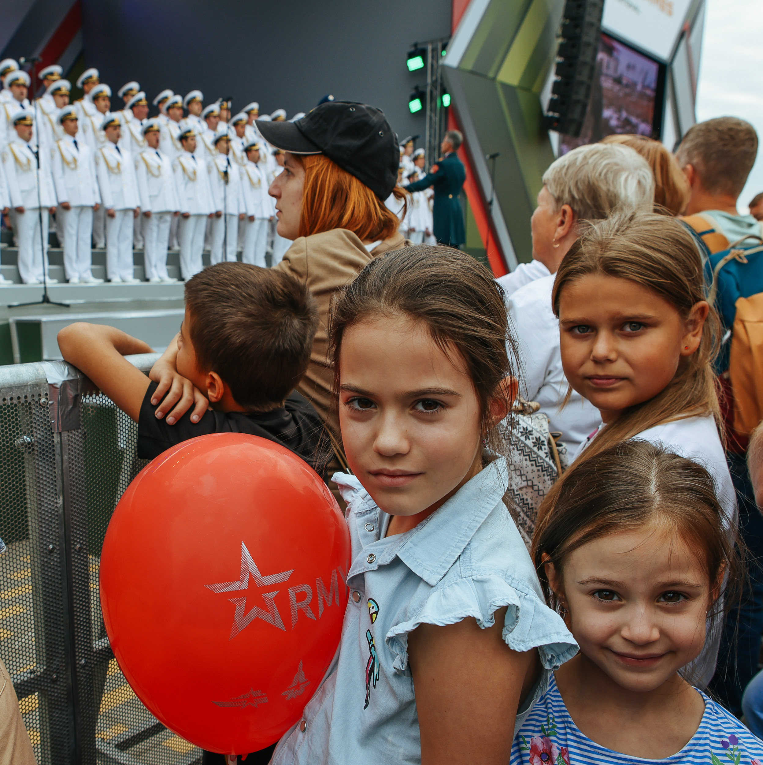 ARMY2022. Репортажный, архитектурный, театральный и файн-арт фотограф Лена Мельникова в Москве