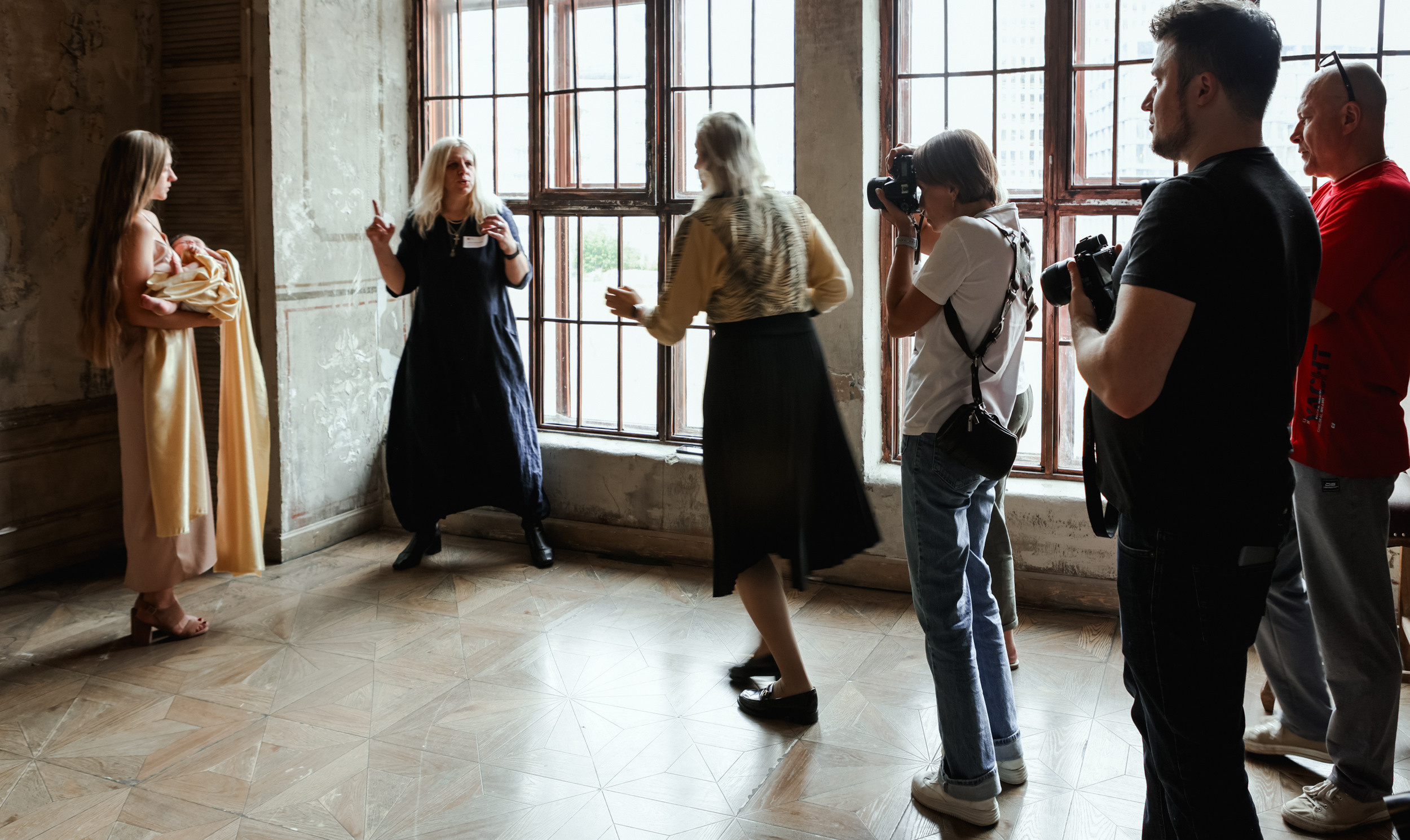 Воркшоп школы Анны Крауклис. Репортажный, архитектурный, театральный и файн-арт фотограф Лена Мельникова в Москве