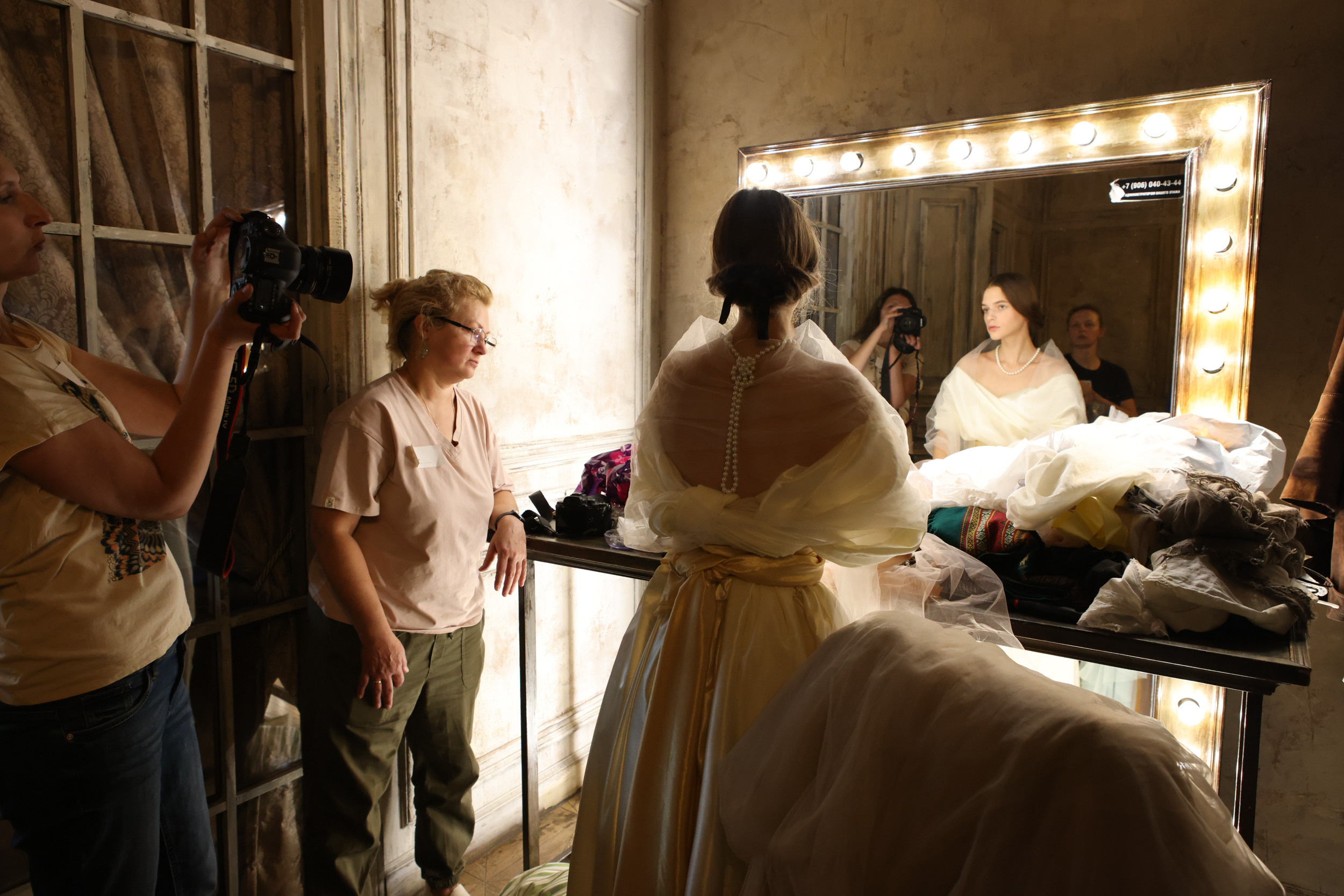 Воркшоп школы Анны Крауклис. Репортажный, архитектурный, театральный и файн-арт фотограф Лена Мельникова в Москве