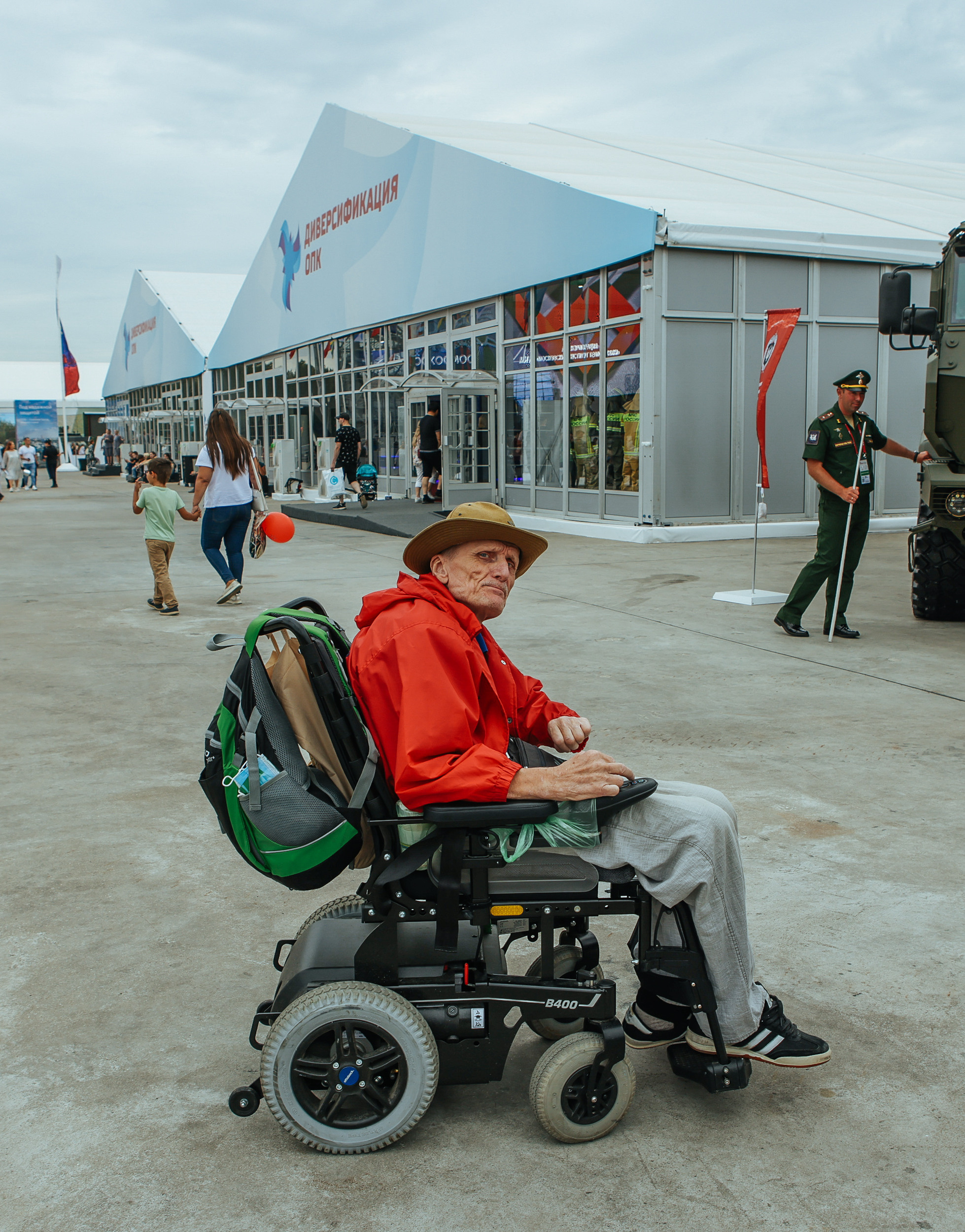 ARMY2022. Репортажный, архитектурный, театральный и файн-арт фотограф Лена Мельникова в Москве