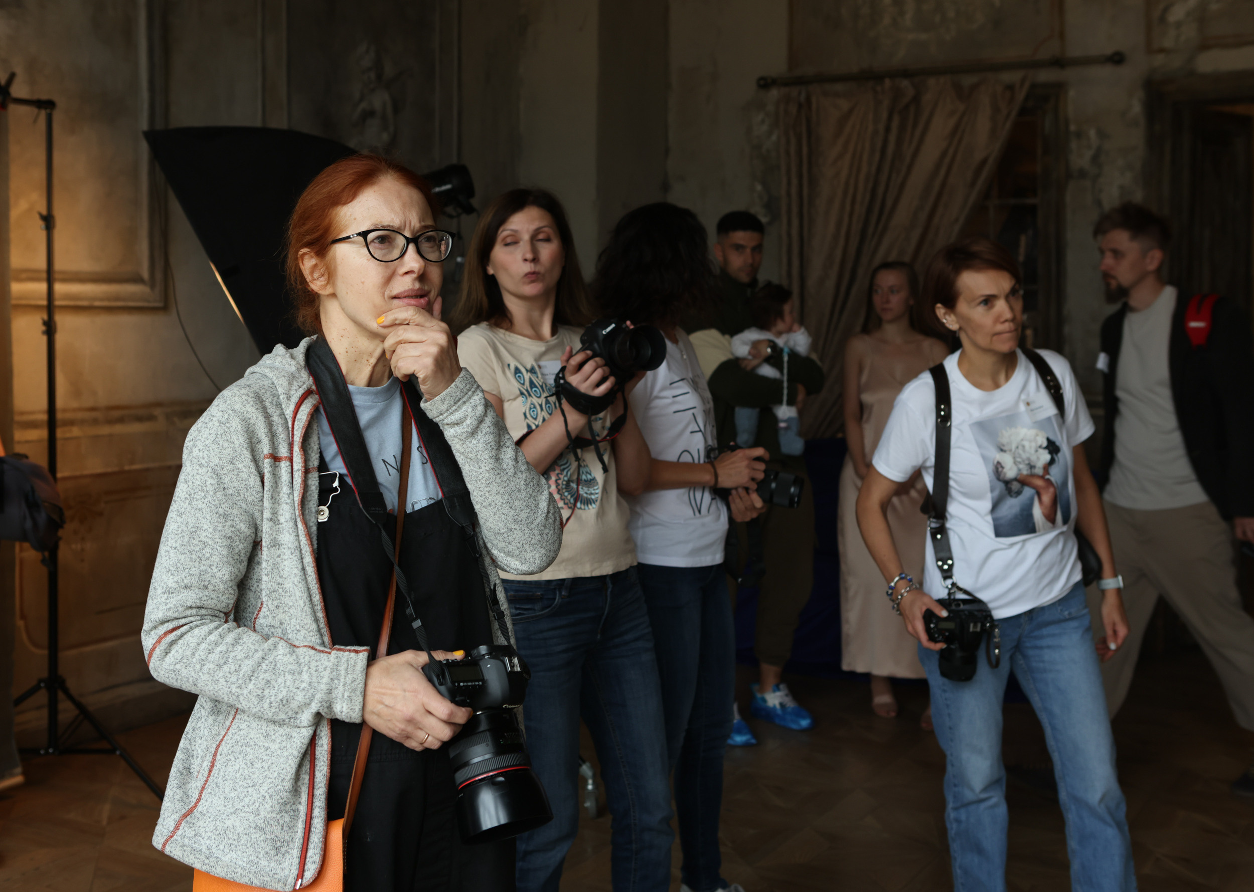 Воркшоп школы Анны Крауклис. Репортажный, архитектурный, театральный и файн-арт фотограф Лена Мельникова в Москве
