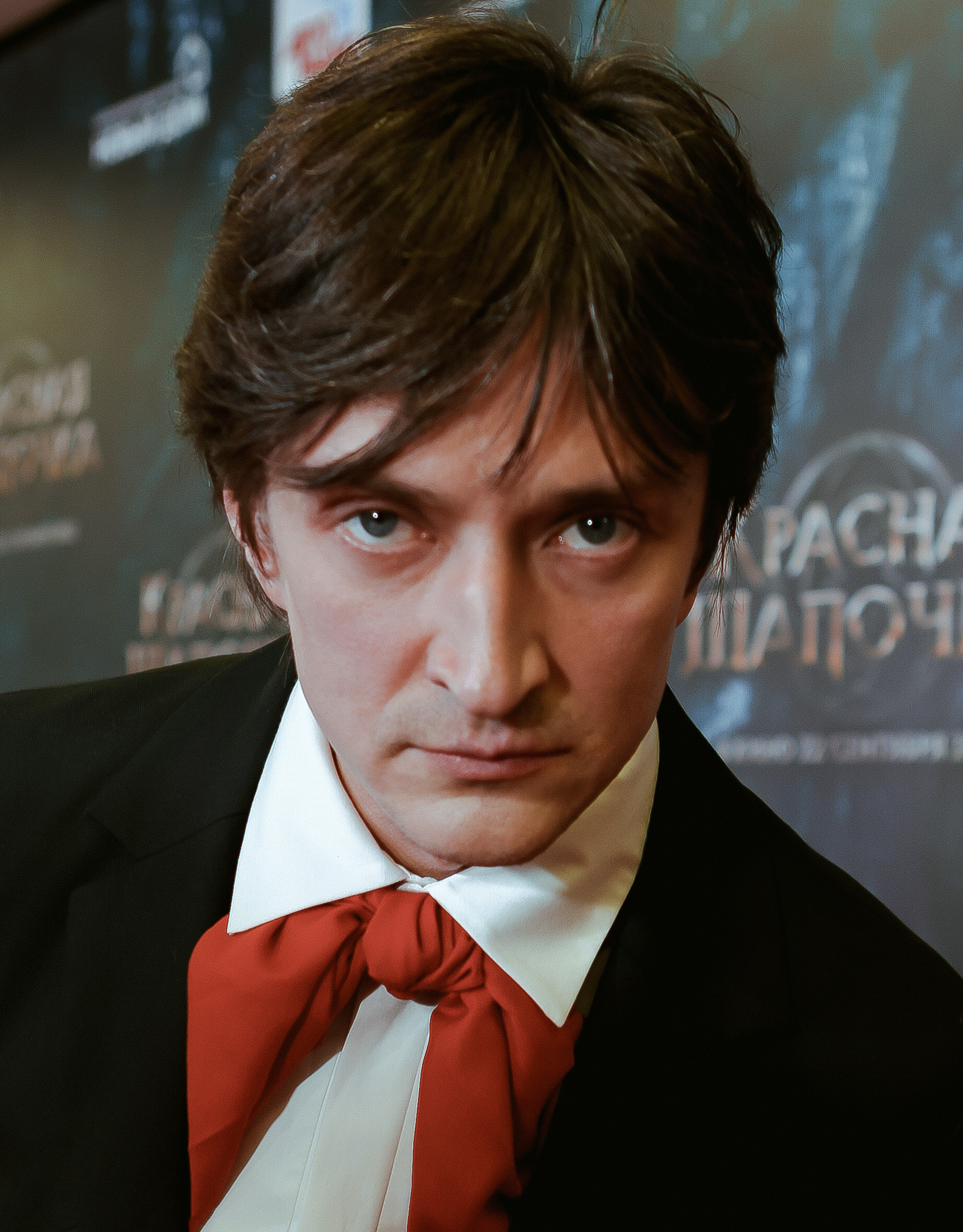 Премьера «Красной шапочки"в Октябре (красная дорожка). Reportage, architectural, fine art photographer Lena Melnikova in Moscow