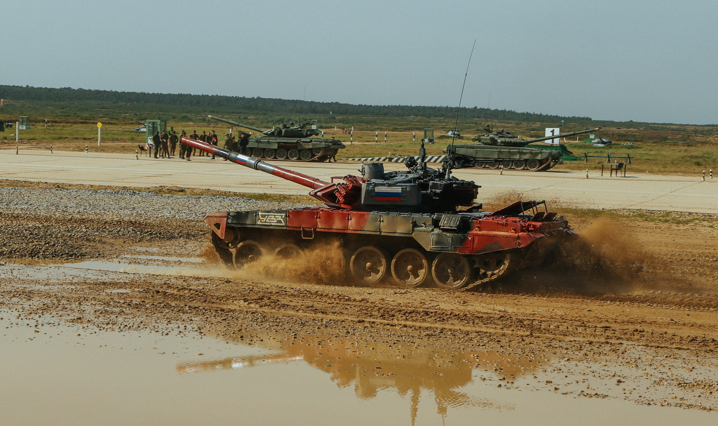 ARMY2022. Репортажный, архитектурный, театральный и файн-арт фотограф Лена Мельникова в Москве