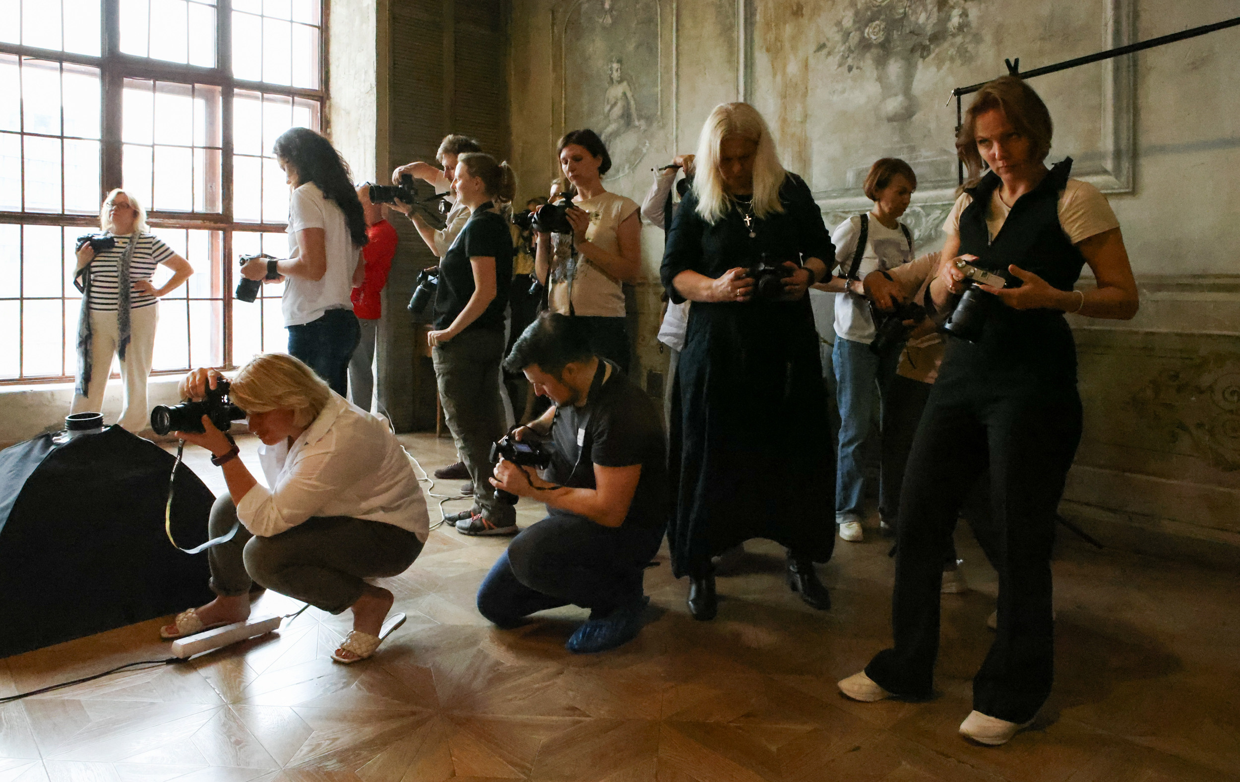 Воркшоп школы Анны Крауклис. Репортажный, архитектурный, театральный и файн-арт фотограф Лена Мельникова в Москве