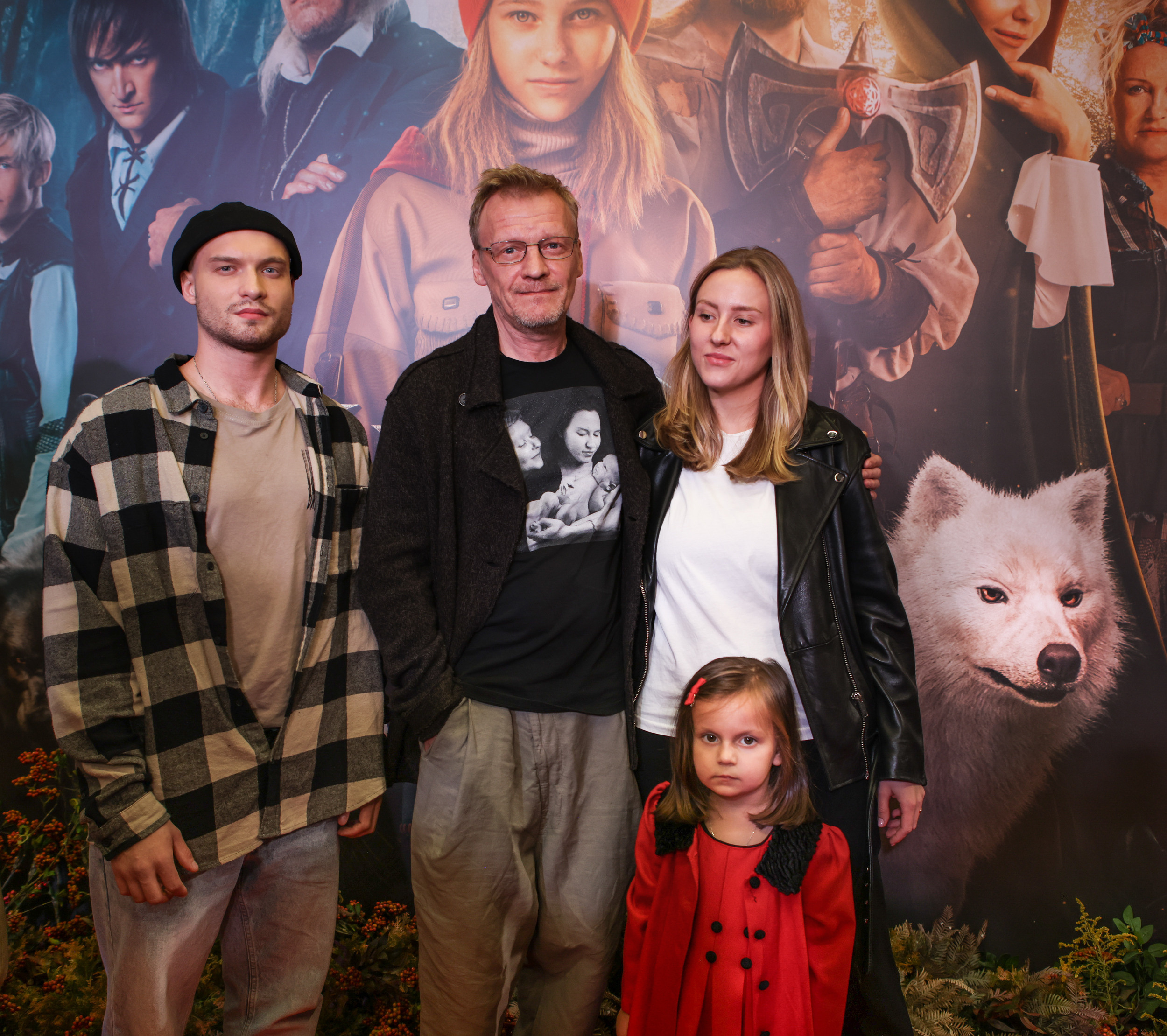 Премьера «Красной шапочки"в Октябре (красная дорожка). Reportage, architectural, fine art photographer Lena Melnikova in Moscow